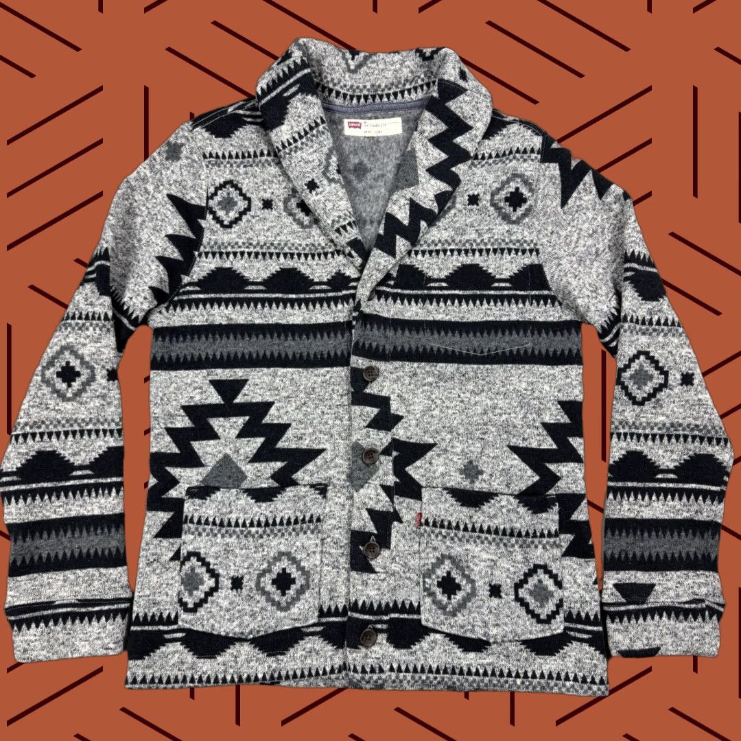 Levi's VINTAGE LEVIS Cardigan Sweater Men M Southwest Aztec Knit Button Pullover Size US M / EU 48-50 / 2 - 1 Thumbnail