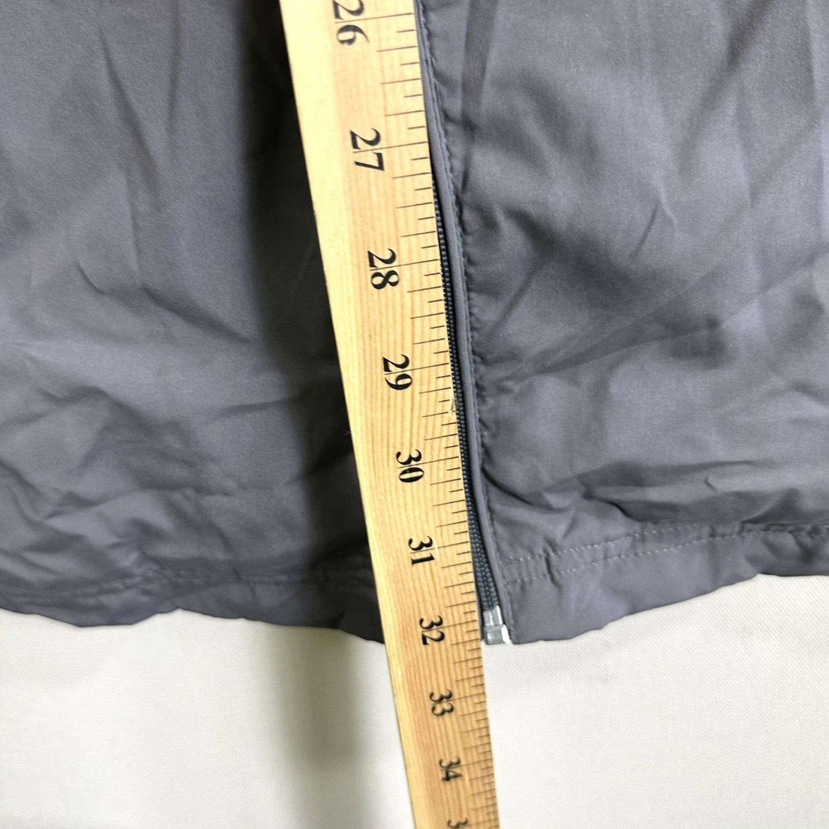Reebok VINTAGE Reebok Track Jacket Mens XL Gray Full Zip Lined Warm Up Active 90s Jacket Connection Size US XL / EU 56 / 4 - 7 Thumbnail