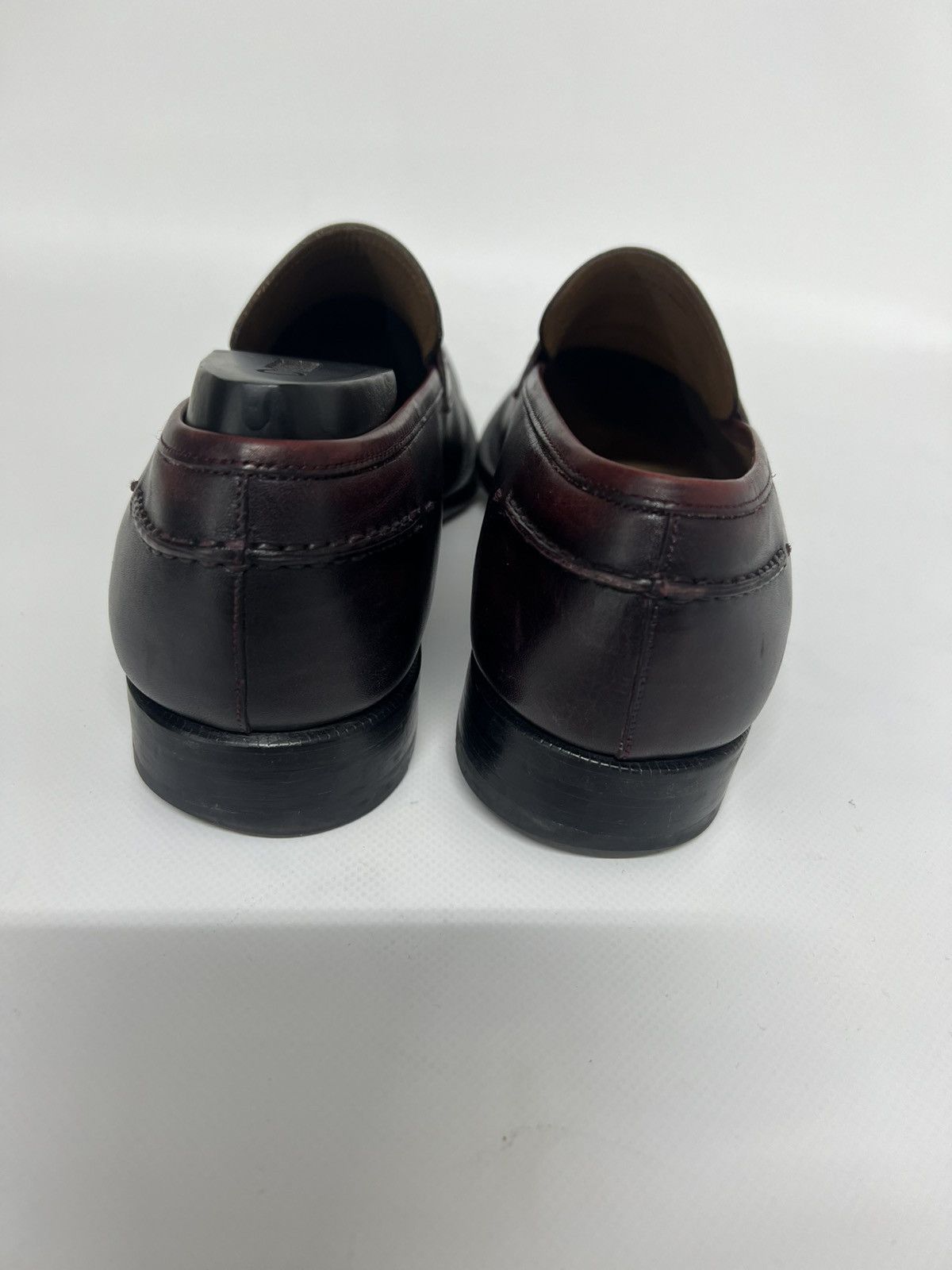 Magnanni Vintage luxury designer Magnanni Leather Dress Shoes Size 42 Size US 9 / EU 42 - 14 Thumbnail