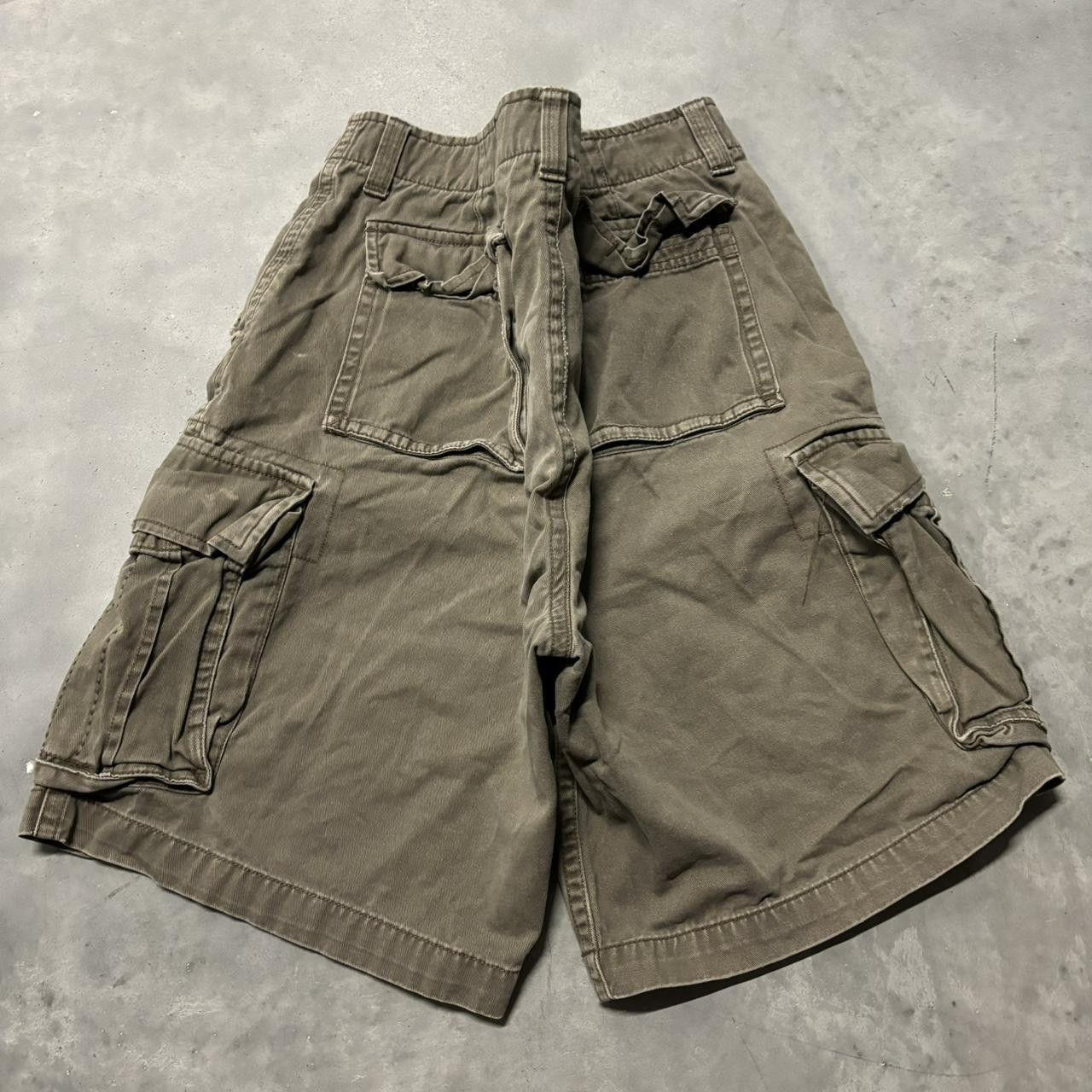 Japanese Brand × Vintage Vintage Y2K/2000s Baggy Grunge Brown Skater Style Cargo Shorts! Size US 34 / EU 50 - 5 Thumbnail