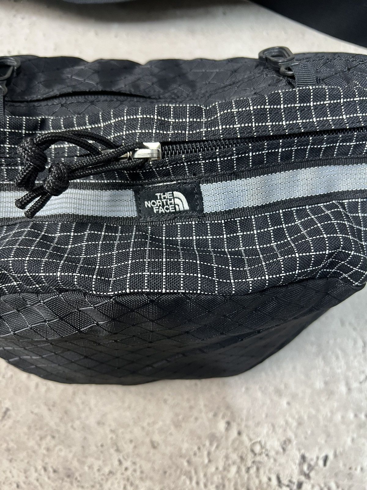 The North Face HYPE THE NORTH FACE BAG PACK HAND BAG TRANSFORMER Size ONE SIZE - 4 Thumbnail
