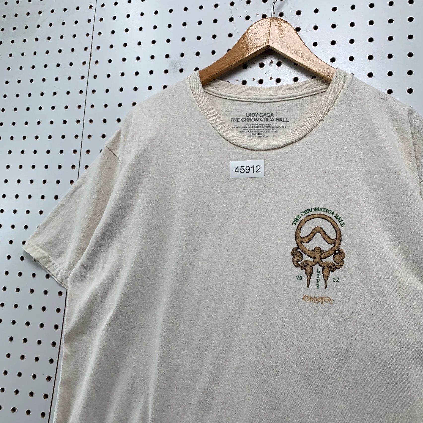 Bally Lady Gaga T Shirt Mens Large Beige The Chromatica Ball Graphic Music Pop Concert Shirt Mens L Beige Chromatica Ball Size US L / EU 52-54 / 3 - 6 Thumbnail