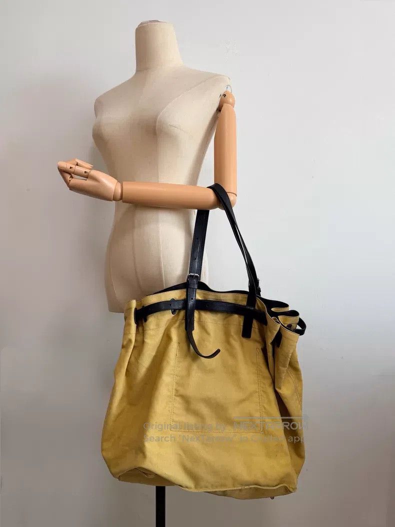 Dries Van Noten Dries Van Noten Tote bag with structured design and visibl Size ONE SIZE - 1 Thumbnail