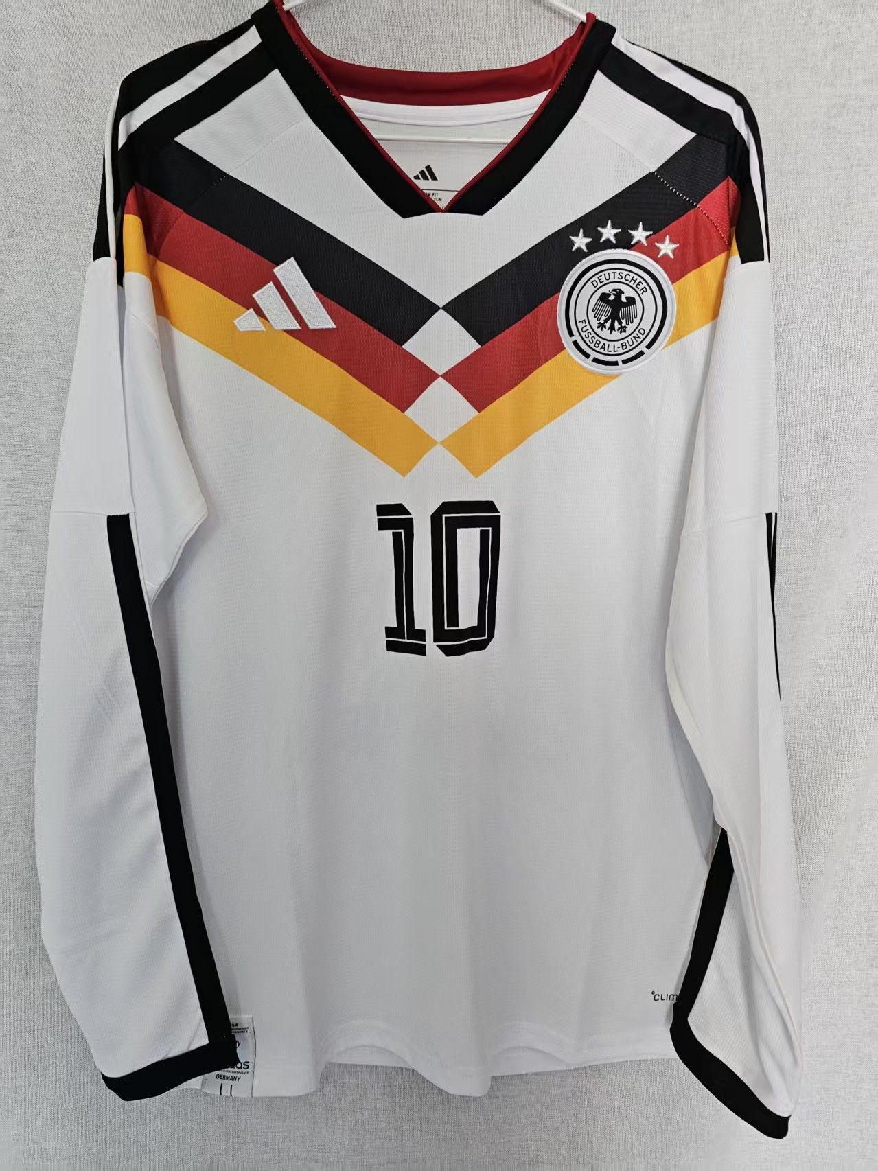 Other 2026 Germany Jamal Musiala Jersey Longsleeve Size US XXL / EU 58 / 5 - 2 Thumbnail