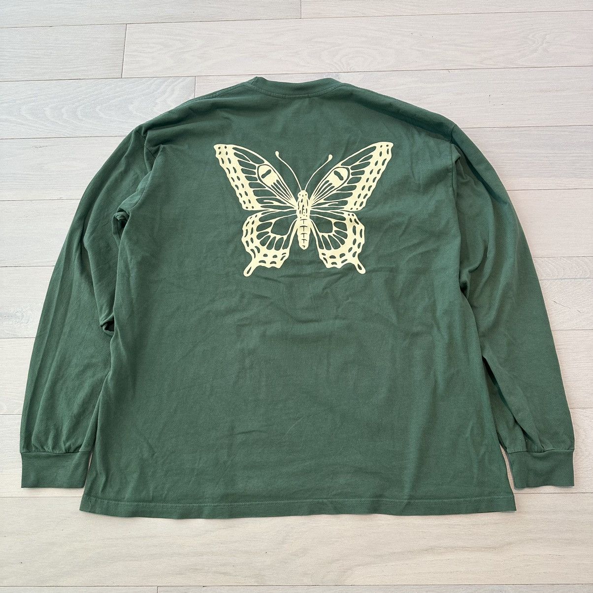 Girls Don't Cry girls don’t cry butterfly long sleeves tshirt XL tee Size US XL / EU 56 / 4 - 3 Thumbnail