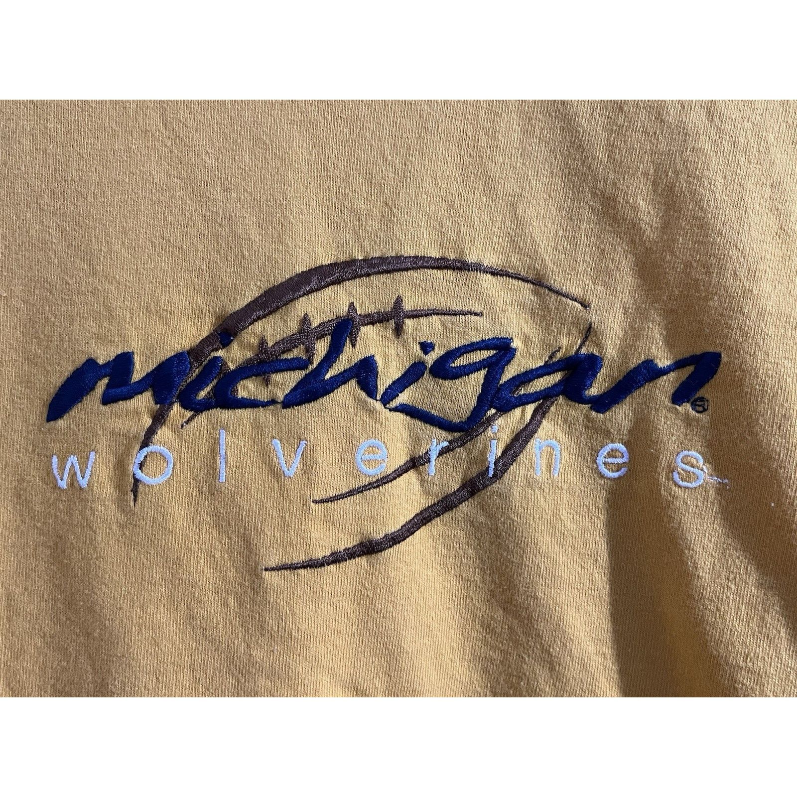 Tultex Vintage Michigan Wolverines Shirt Sz XL Tultex Football NCAA Size US XL / EU 56 / 4 - 2 Thumbnail