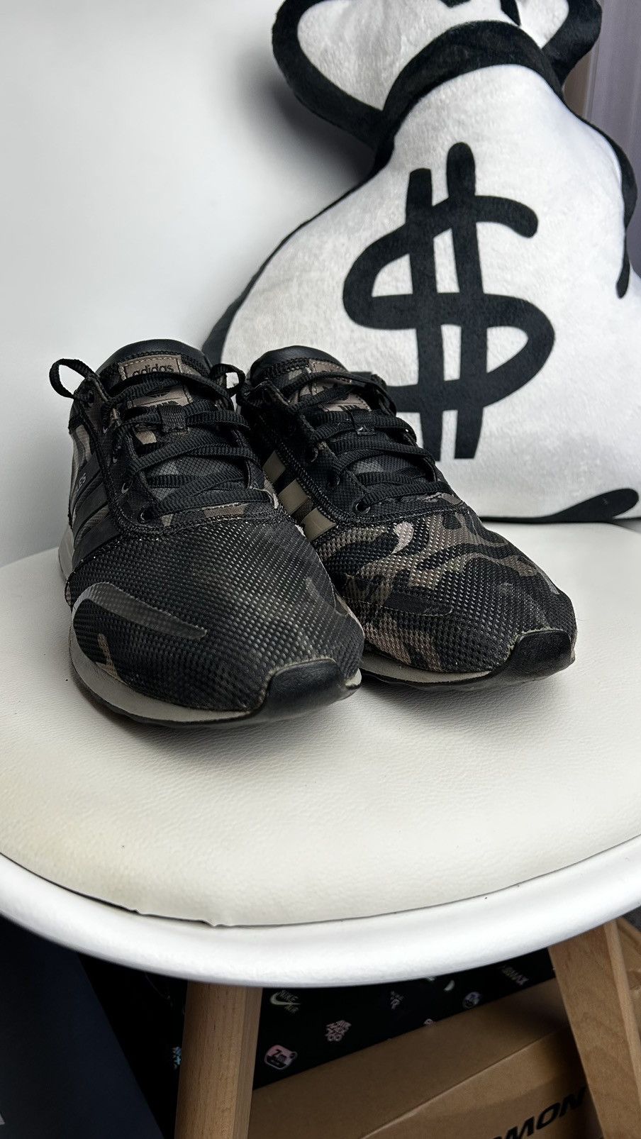 Adidas × Undefeated × Vintage adidas Consortium Undefeated UNDFTD x Los Angeles Size US 11 / EU 44 - 2 Thumbnail