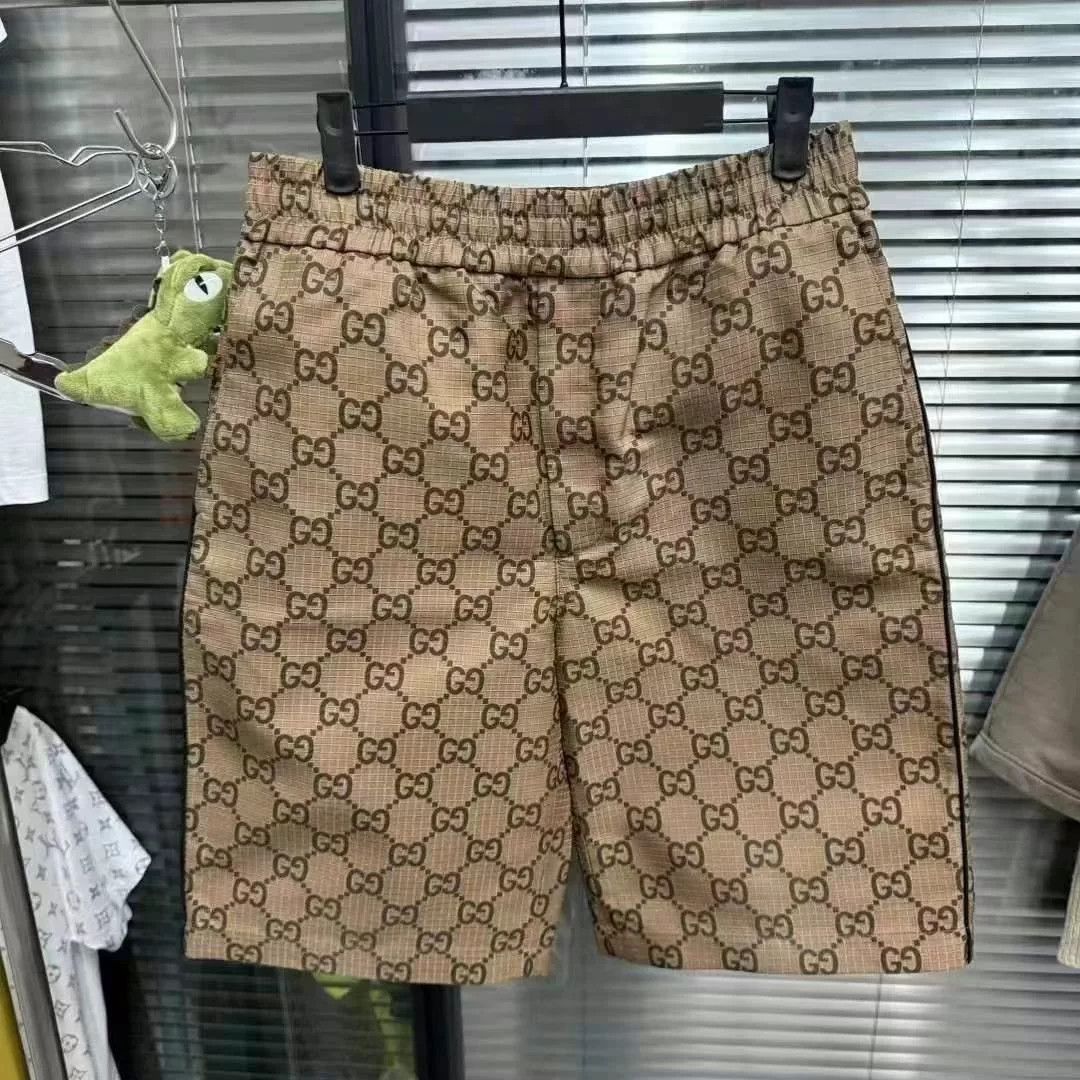Gucci Gucci GG Monogram Print Shorts Size US 28 / EU 44 - 1 Thumbnail