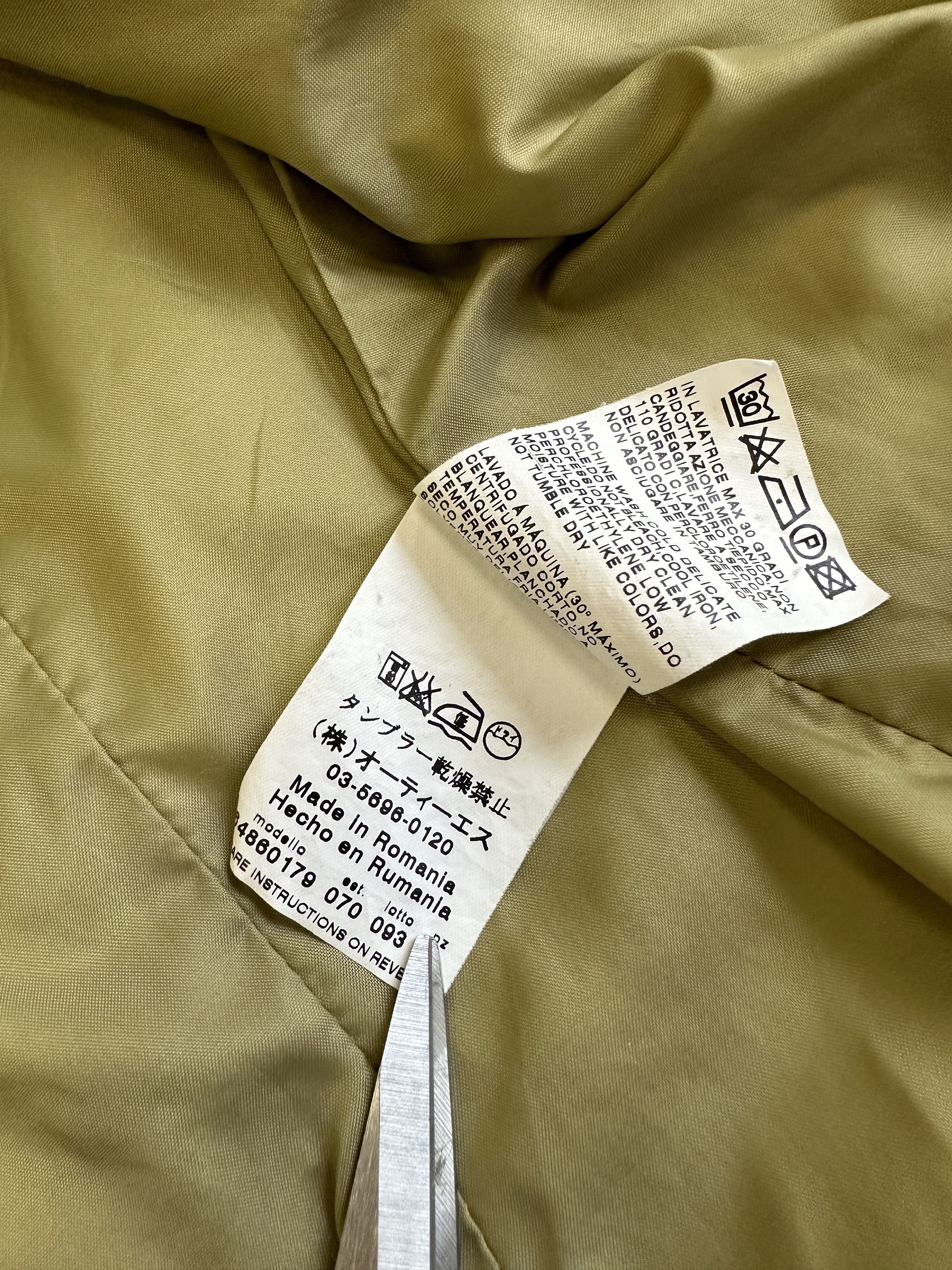 Max Mara Max Mara Vintage Nylon Sport Coat Blazer Jacket 6360AC Size M / US 6-8 / IT 42-44 - 5 Thumbnail