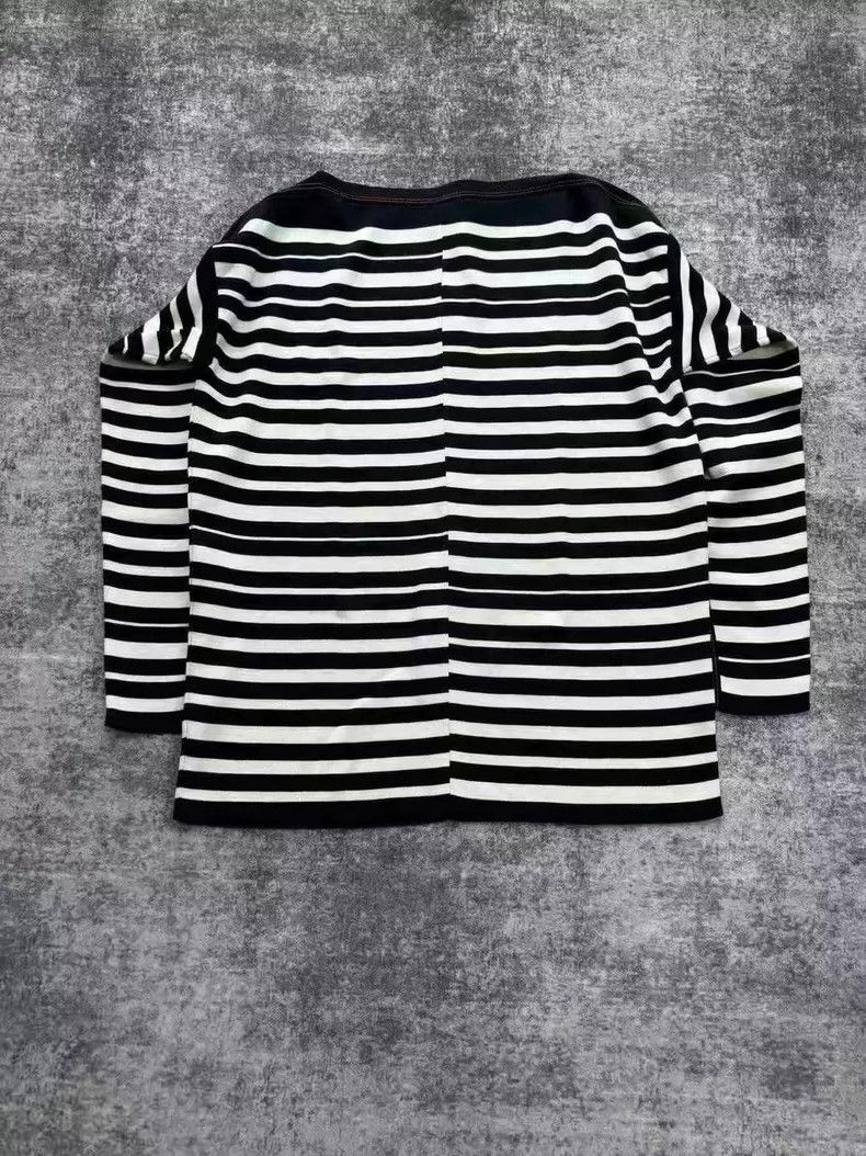 Loewe loewe Striped embroidered logo one-shoulder knitwear 2506-N Size US M / EU 48-50 / 2 - 2 Thumbnail