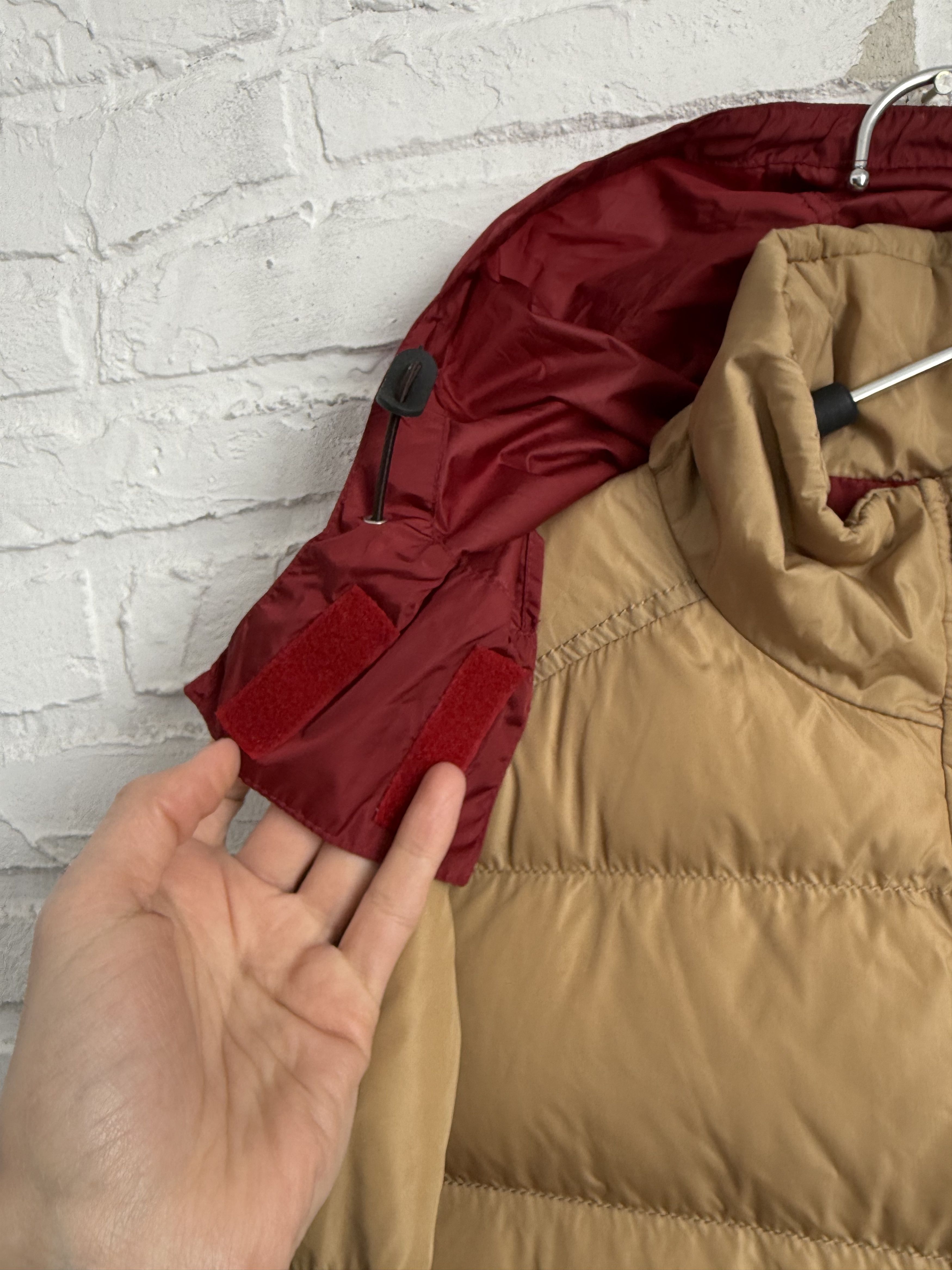 Prada Vintage Prada Sport gold puffer down jacket Size US M / EU 48-50 / 2 - 11 Thumbnail