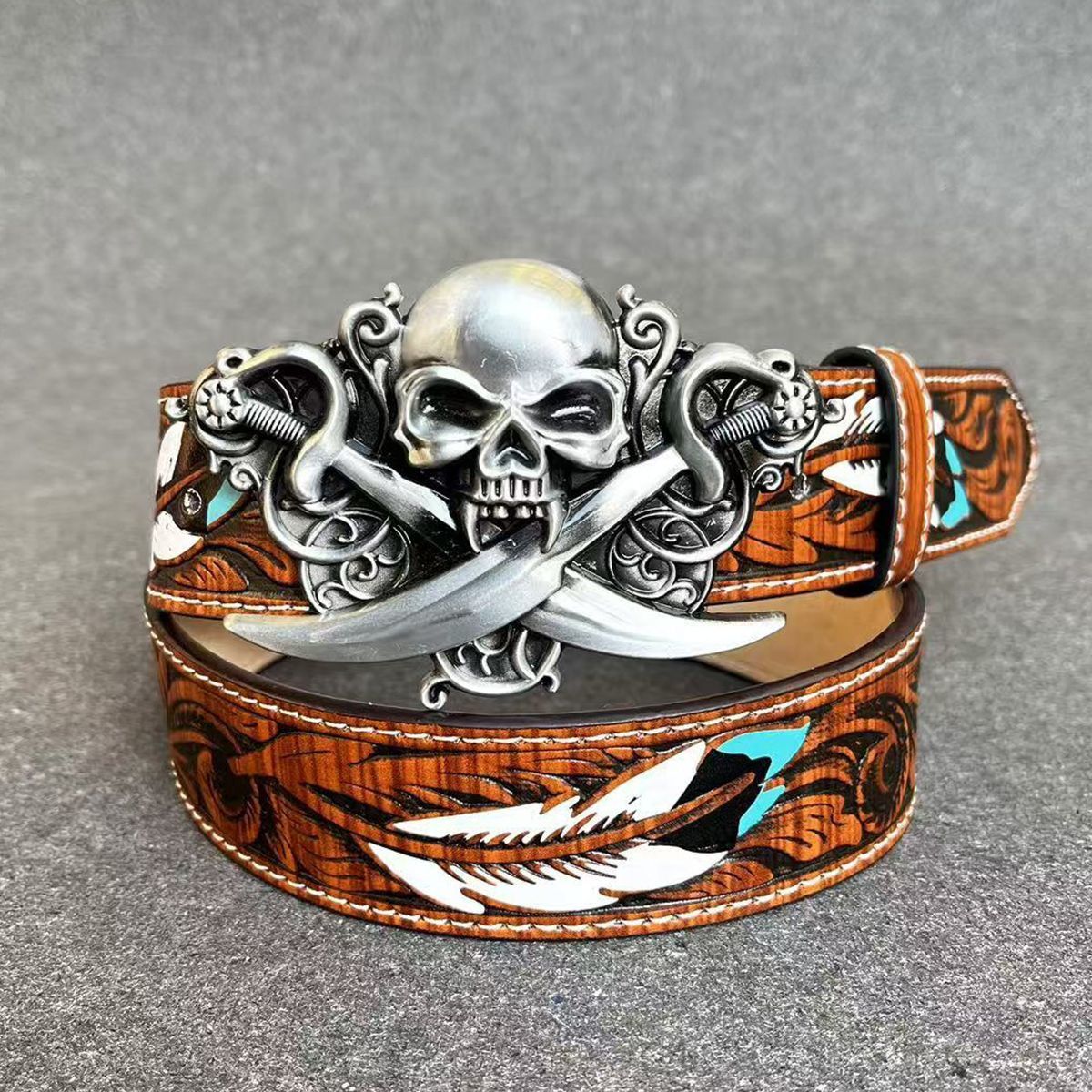 Designer Skull Vintage Belt Riveted Belts Menswear Accessories Size ONE SIZE - 1 Thumbnail