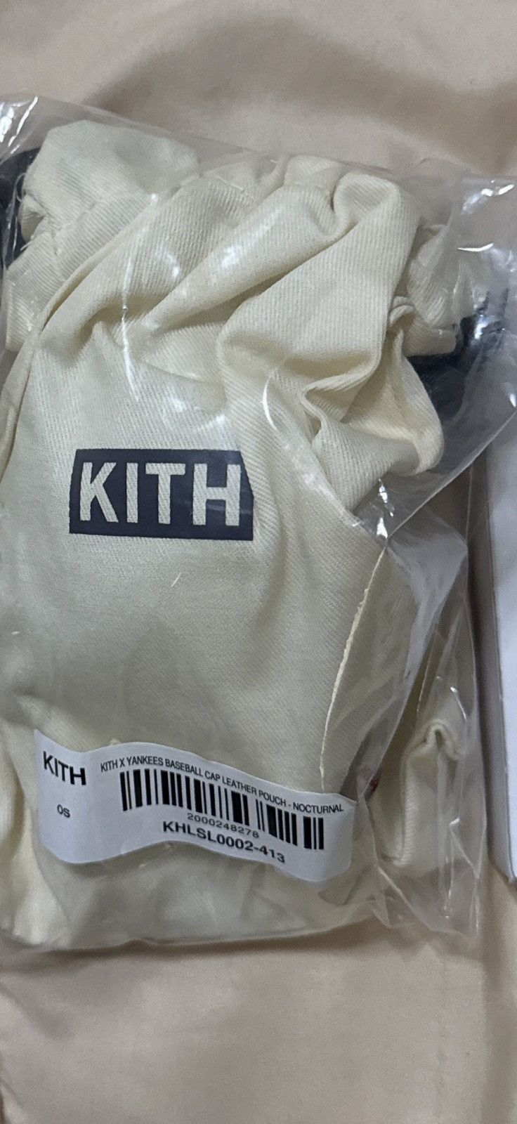 Kith × New York Yankees Kith x New York Yankees Baseball Cap Leather Pouch Size ONE SIZE - 2 Thumbnail