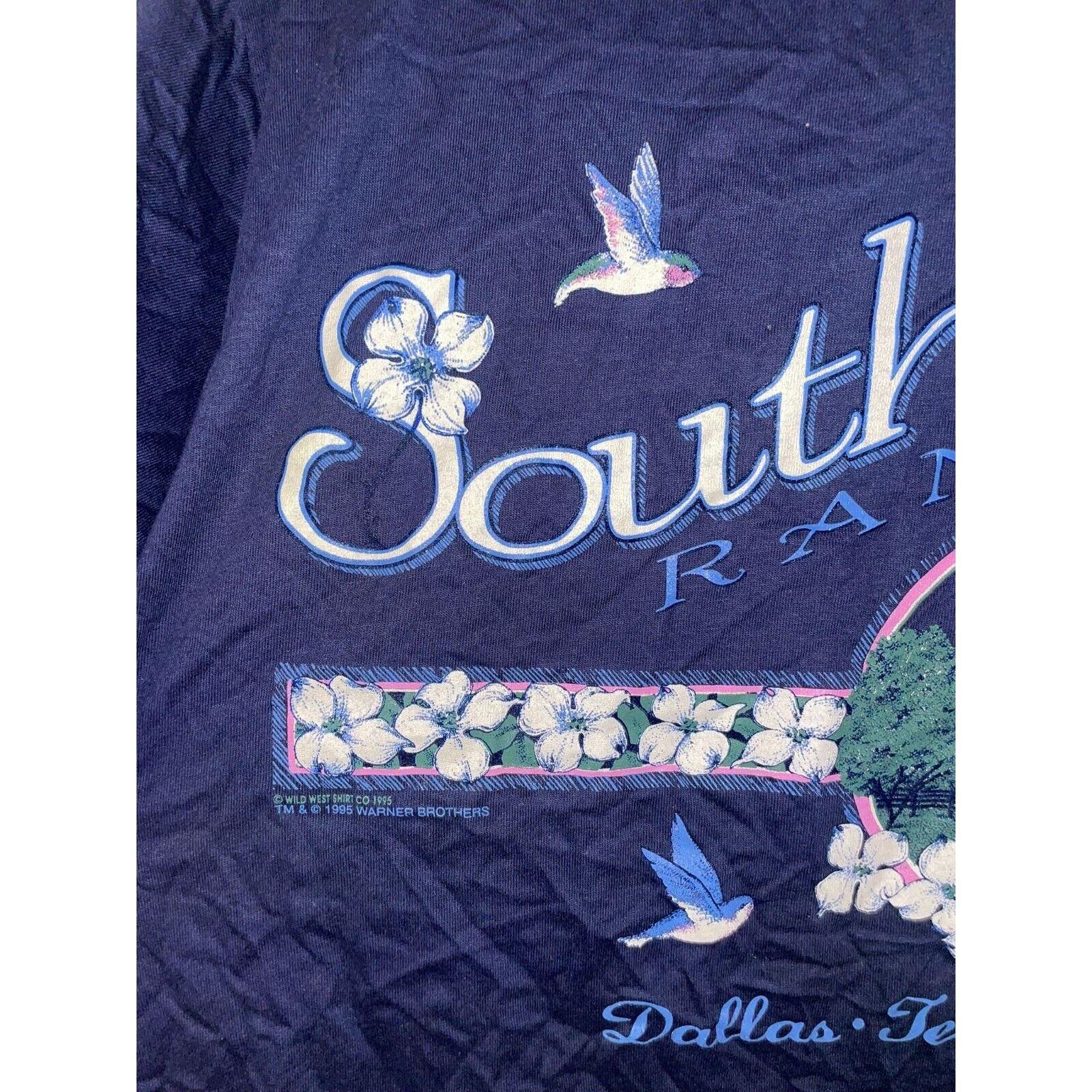 Warner Bros Vintage Southfork Ranch Shirt Dallas TV Show Tee 90s Large Size US L / EU 52-54 / 3 - 2 Thumbnail