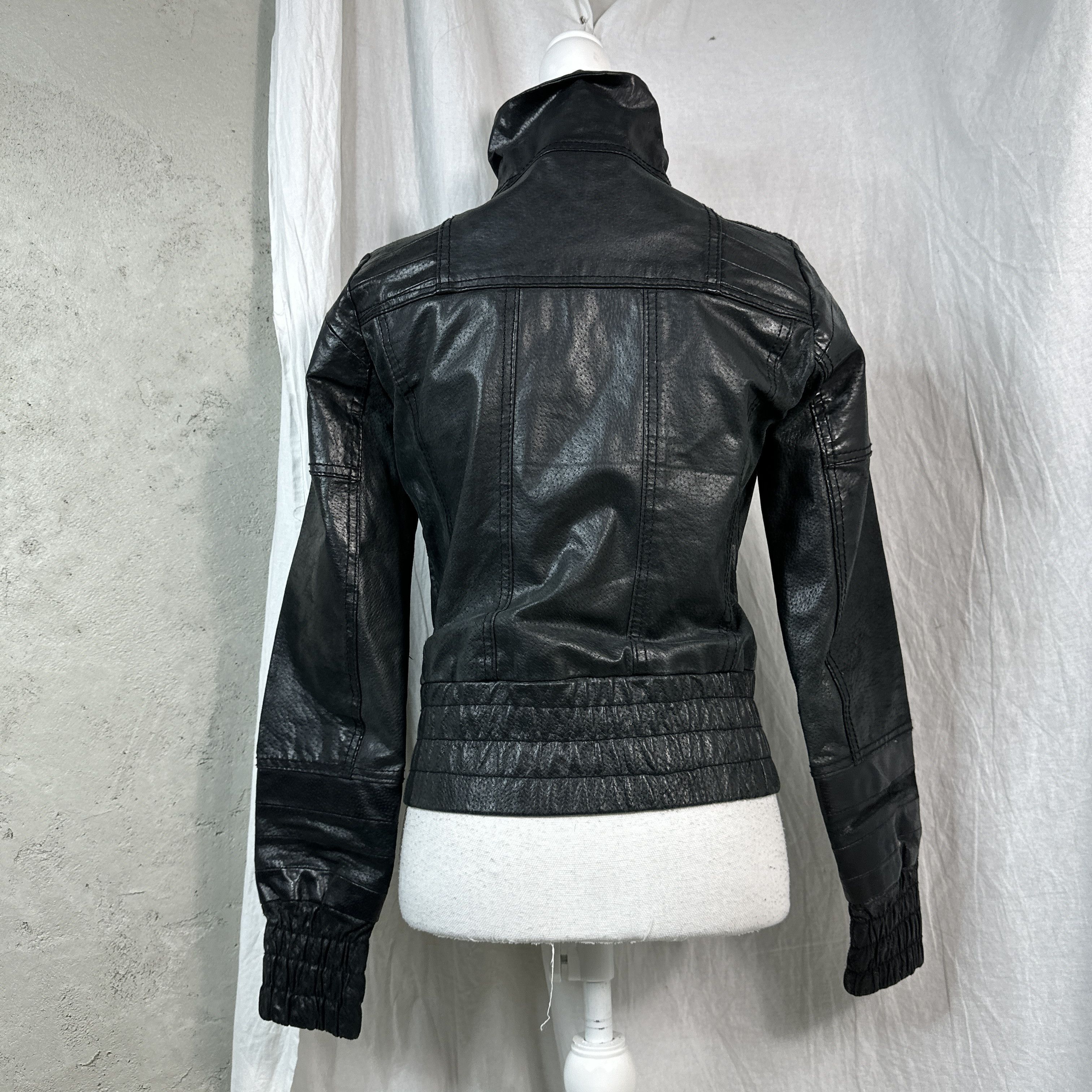 Vintage Leather Vintage Jacket Size US S / EU 44-46 / 1 - 7 Thumbnail