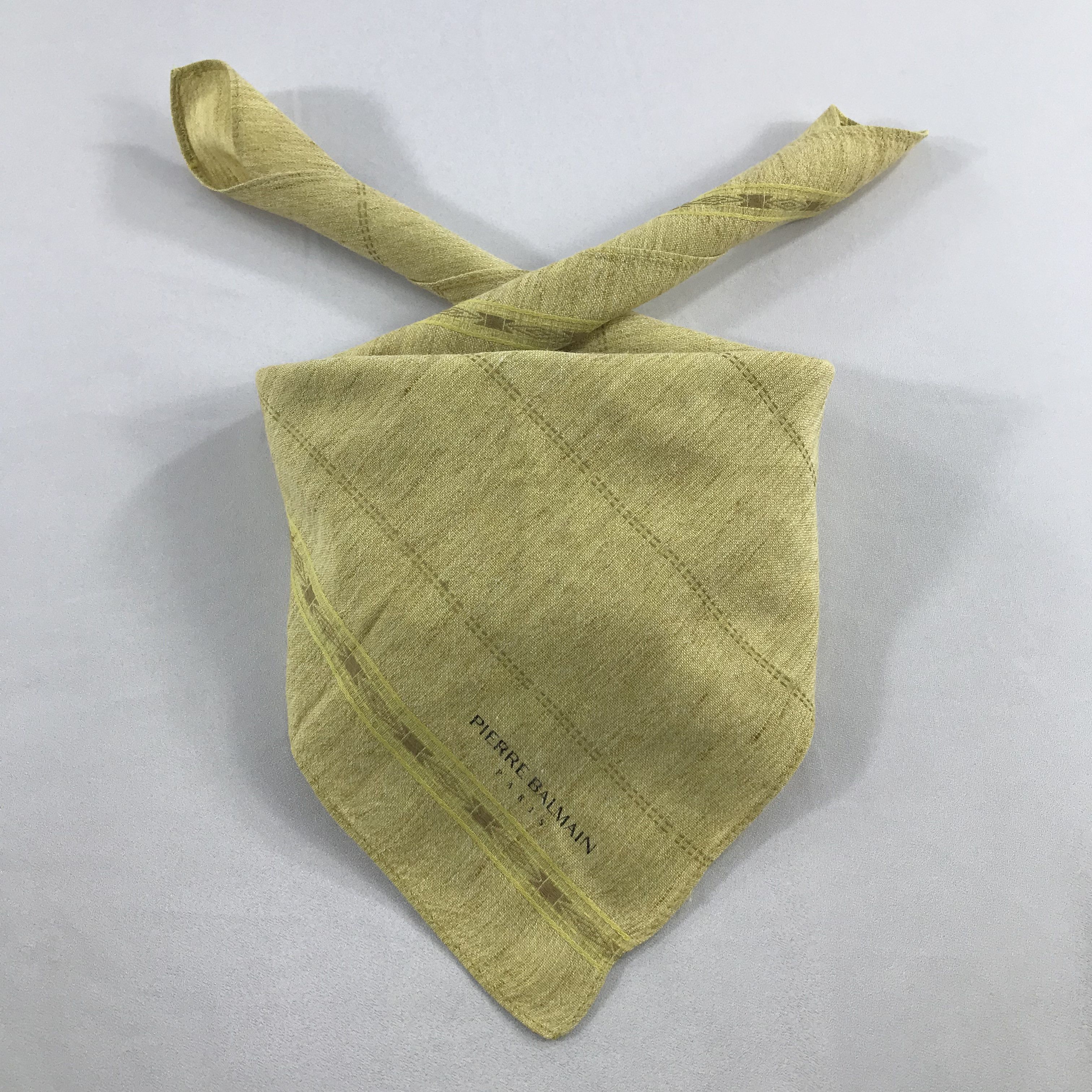 Pierre Balmain × Vintage Pierre Balmain Bandana / Handkerchief / Neckerchief - S2325 Size ONE SIZE - 3 Thumbnail