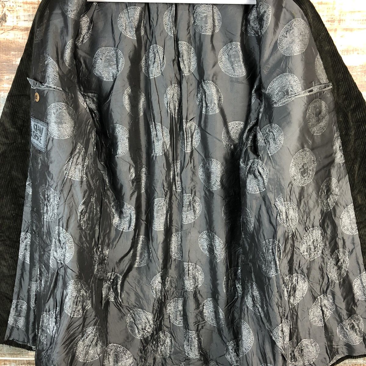 Versace Gianni Versace Dark Brown corduroy Blazzer #A2395 Size US L / EU 52-54 / 3 - 13 Thumbnail