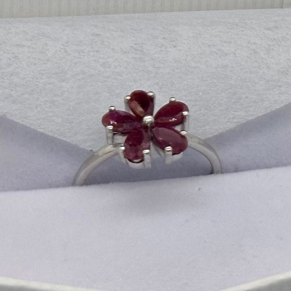 Other Natural Ruby Flower Ring - Sterling Silver - Size 8 - Simp Size ONE SIZE - 9 Thumbnail