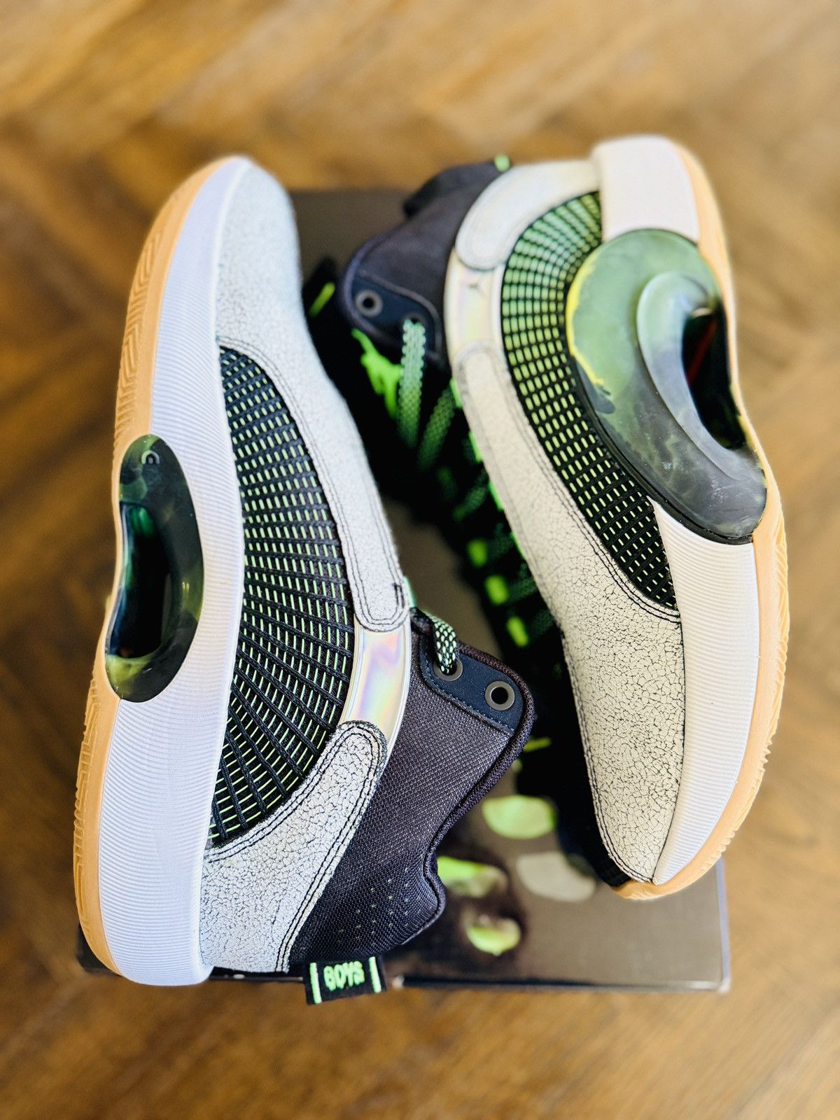 Jordan Brand Jordan Mens XXXV SP Zion Bayou Boys Basketball Shoes Size 10 Size US 10 / EU 43 - 5 Thumbnail
