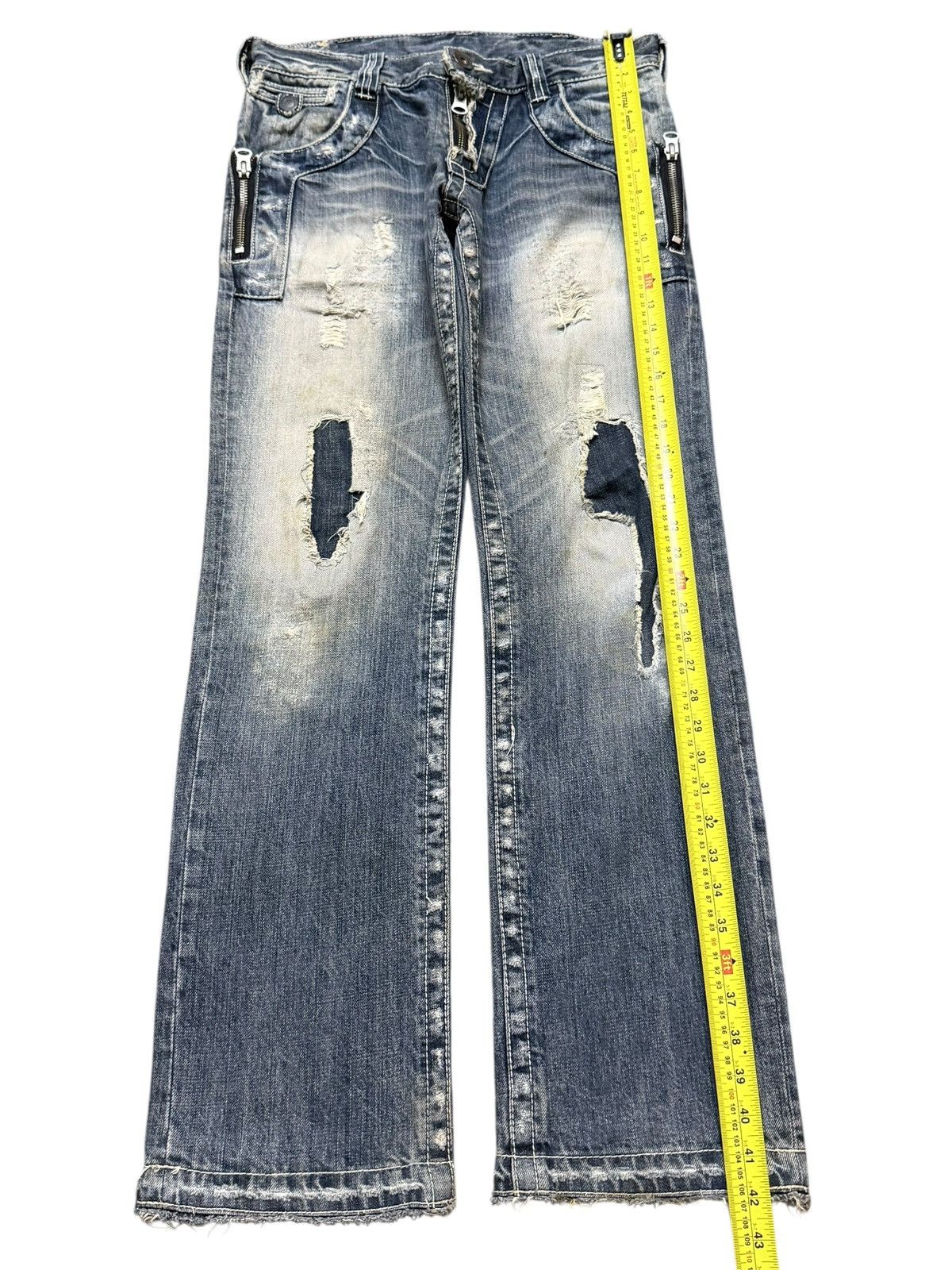 Tornado Mart Vintage Y2K Faded Wash Avant Garde Style Distressed Bootcut Size US 32 / EU 48 - 12 Thumbnail
