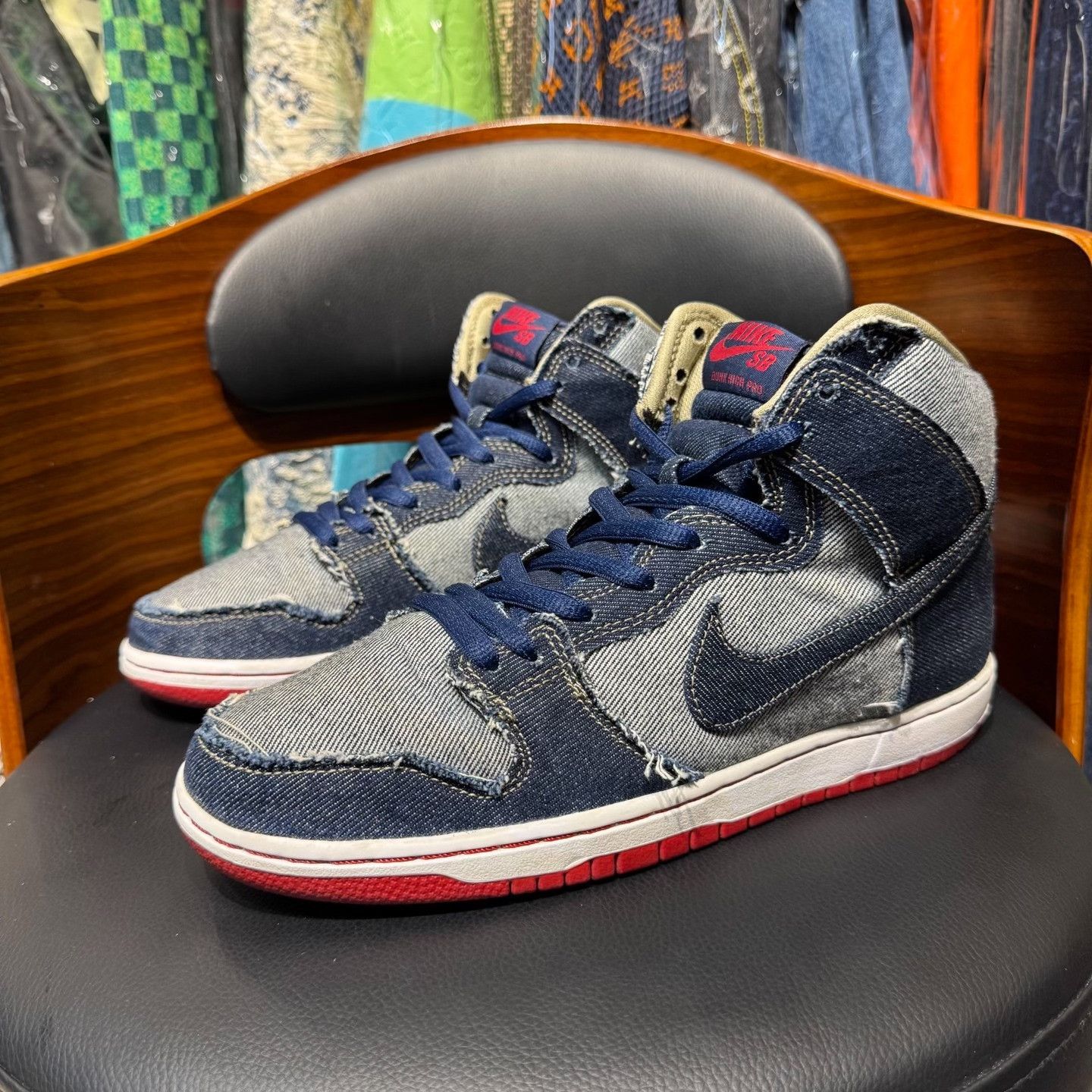 Nike Nike DUNK Denim Lowtop Sneakers 9 Men Size US 9 / EU 42 - 1 Thumbnail