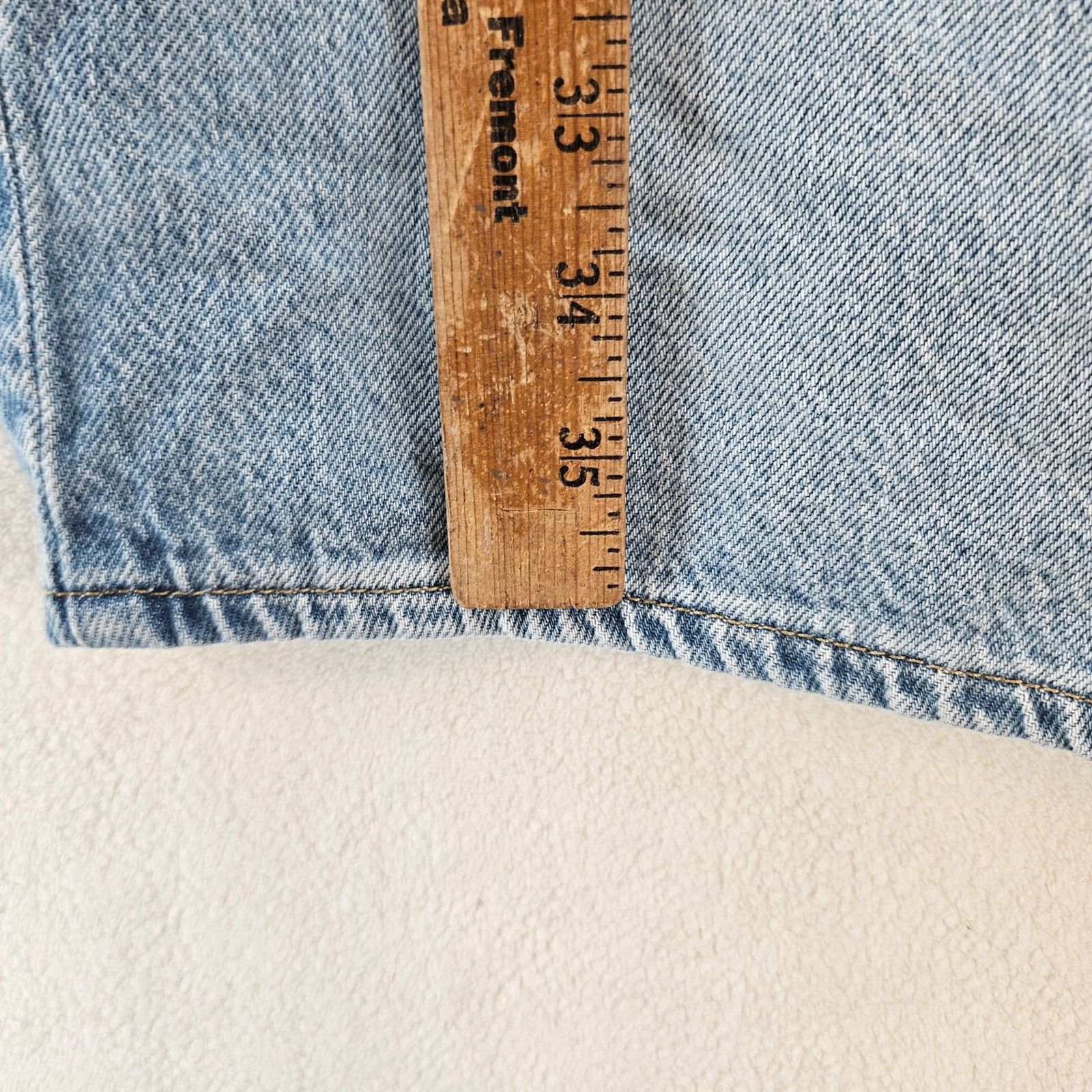 Levi's LEVI'S WOMEN'S XL PREMIUM LIGHT WASH UTILITY SHORTALLS NWT Size 39" - 5 Thumbnail