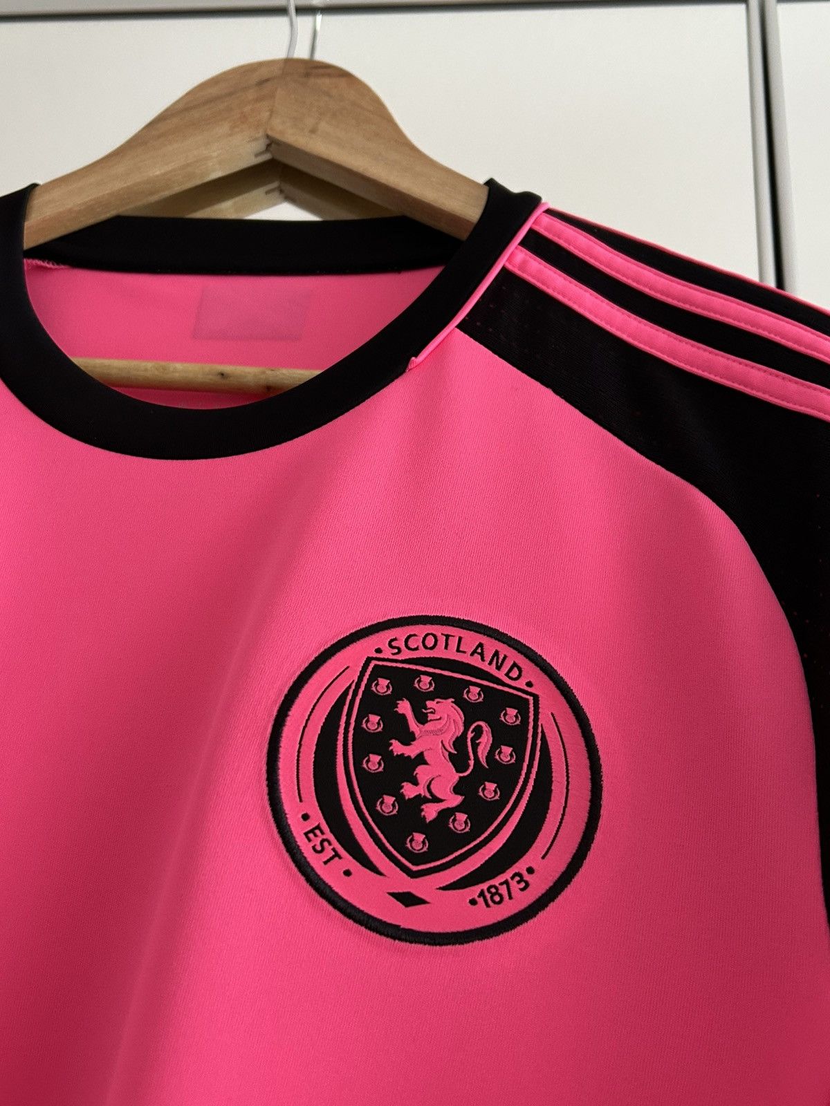 Adidas Scotland 2015 mans Football jersey