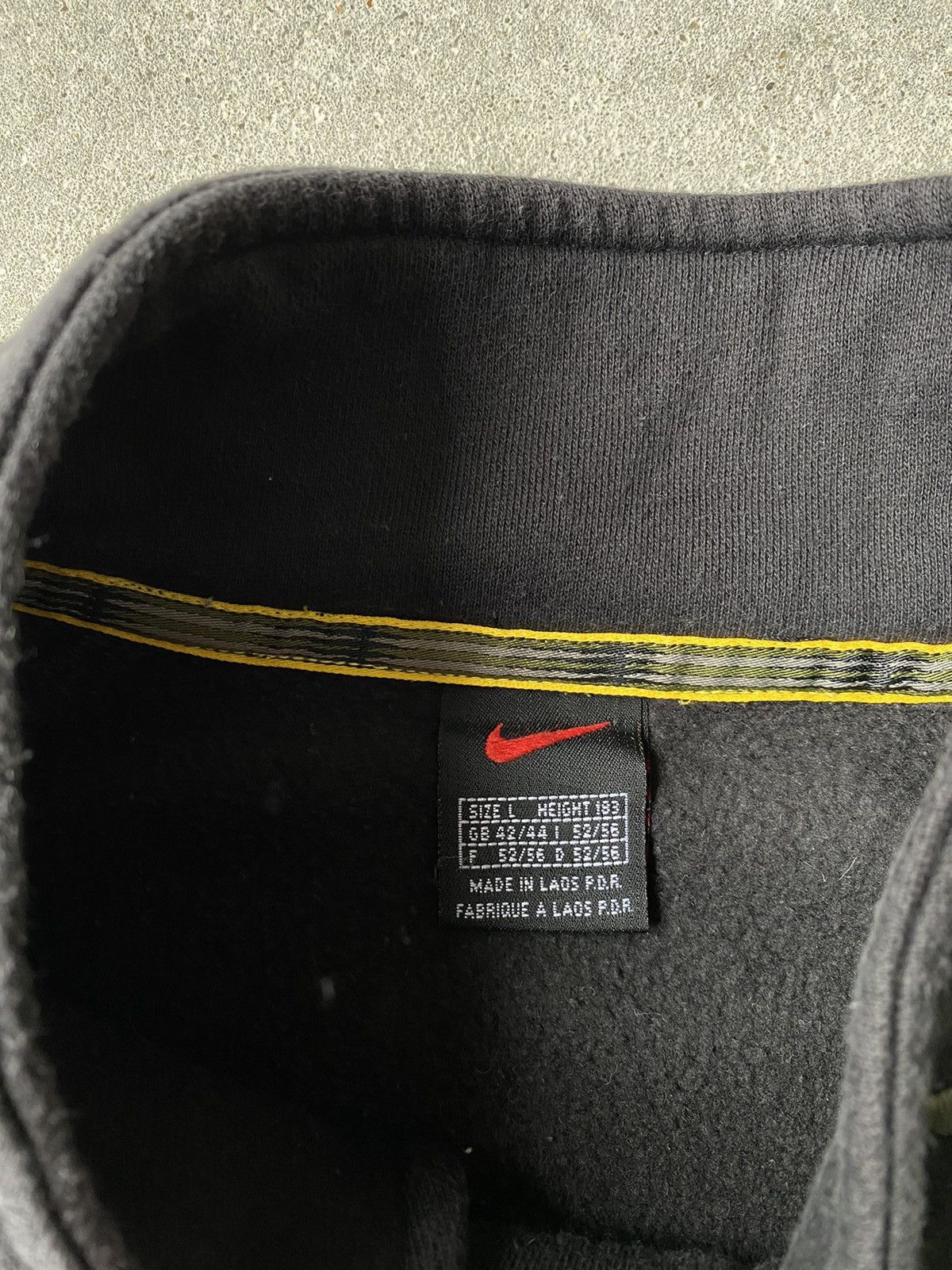 Nike Vintage Nike Zip High Neck Sweatshirt Size US L / EU 52-54 / 3 - 9 Thumbnail