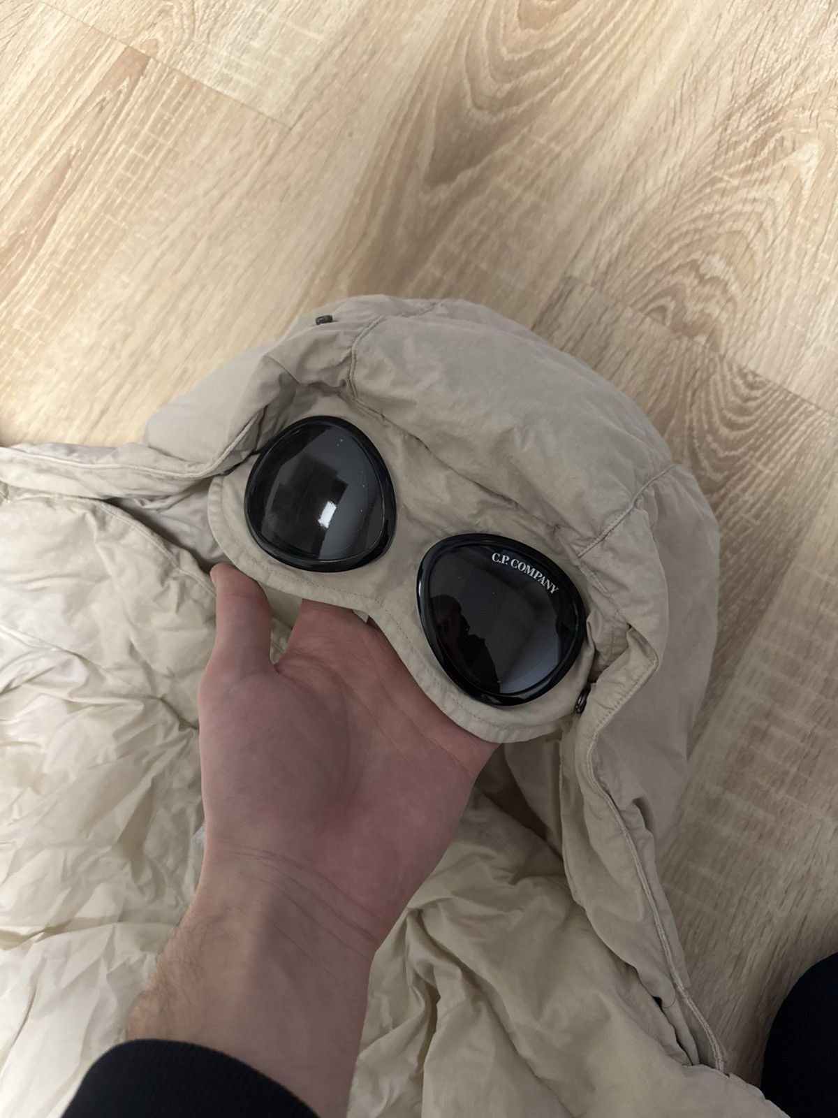 C.P. Company C.P. Company Flatt Nylon Down Filled Goggle Puffer Jacket Size US XL / EU 56 / 4 - 13 Thumbnail