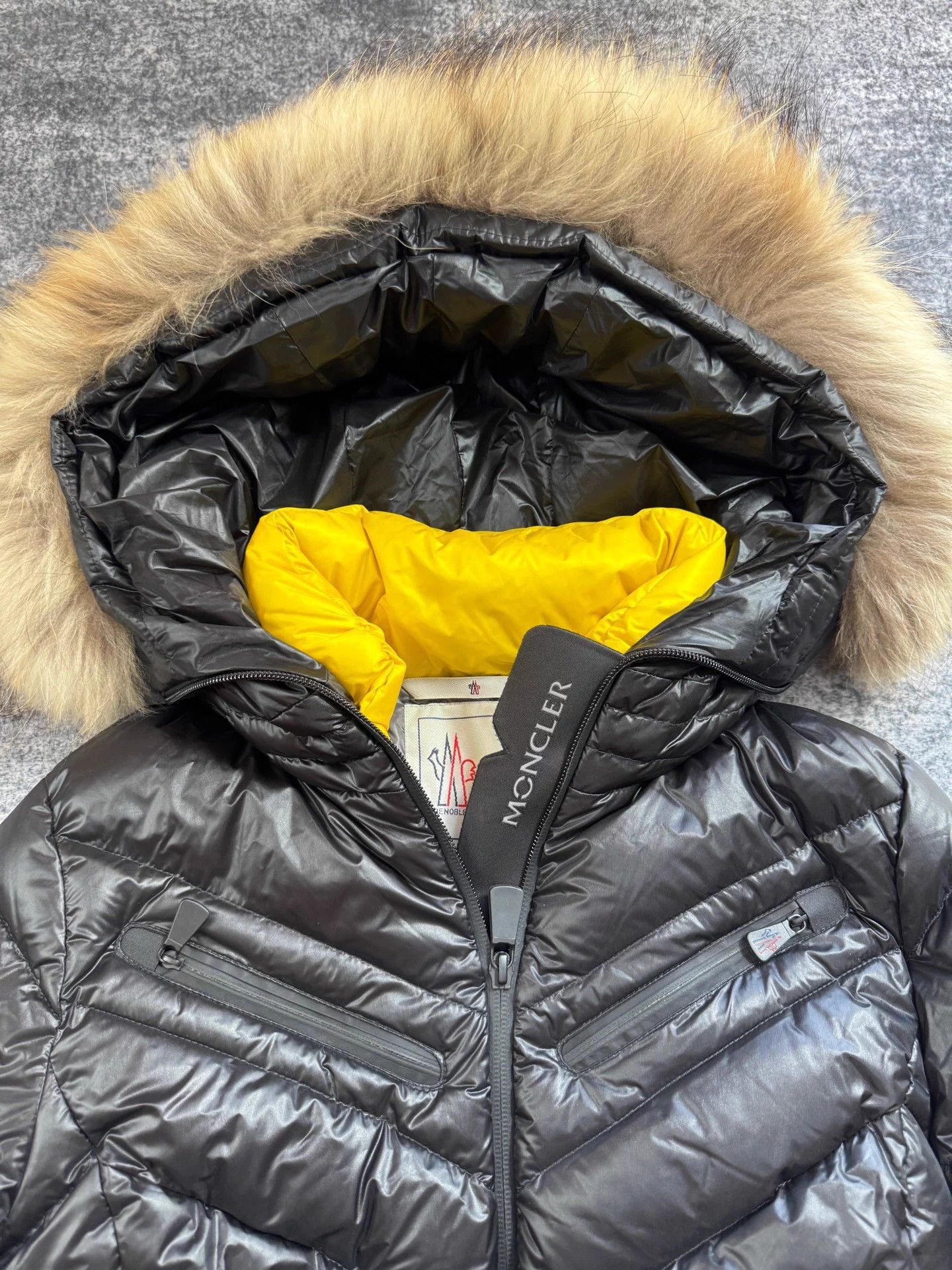 Moncler Moncler Black Ski Collection Malawy Belted Down Jacket Size S / US 4 / IT 40 - 4 Thumbnail