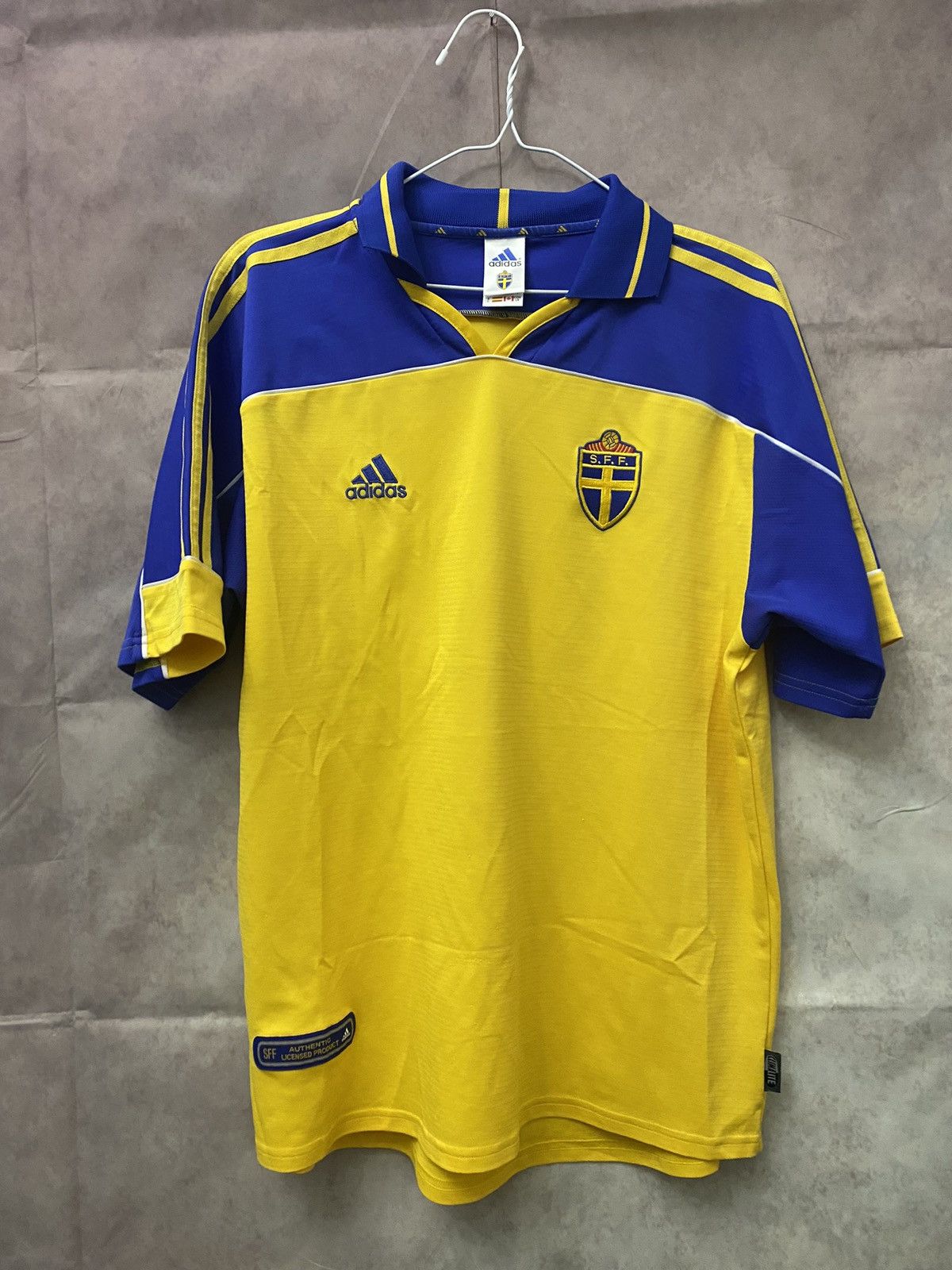 Adidas Sweden Home T-Shirt 2000-2002 Very Rare💥 Size US L / EU 52-54 / 3 - 1 Thumbnail