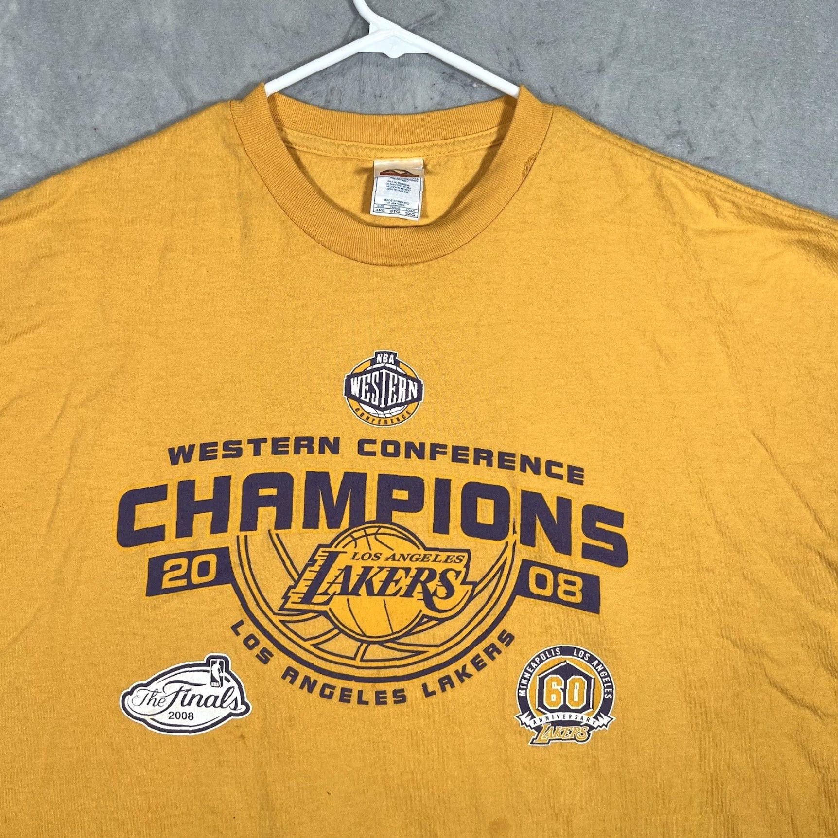 Champion Los Angeles Lakers Western Conference Champions T Shirt Adult 3XL Yellow Size US XXL / EU 58 / 5 - 5 Thumbnail