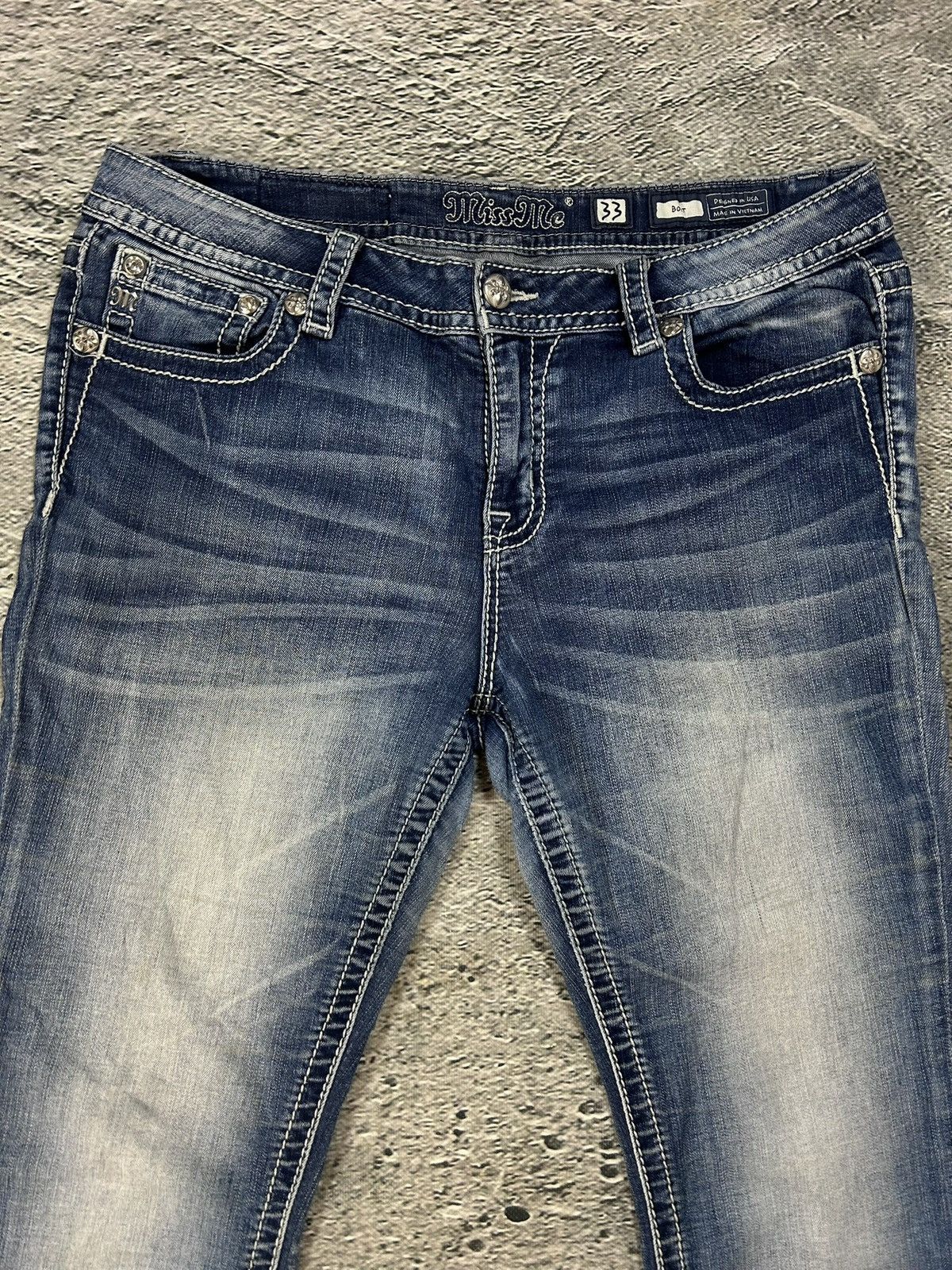 Miss Me Miss Me flared bootcut white stitching denim vintage y2k Size 33" - 7 Thumbnail