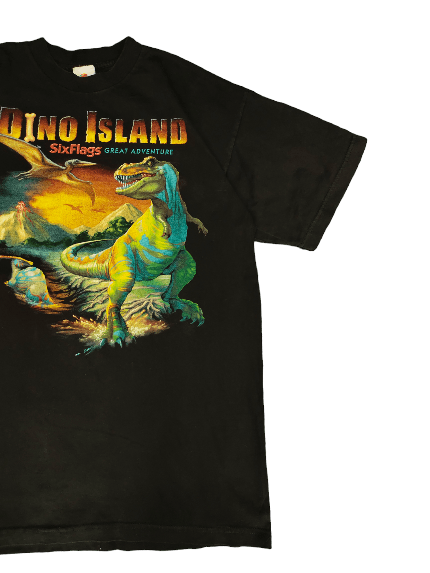 Vintage Vintage 90s Dino Island SixFlags Great Adventure T-Shirt Size US L / EU 52-54 / 3 - 5 Thumbnail