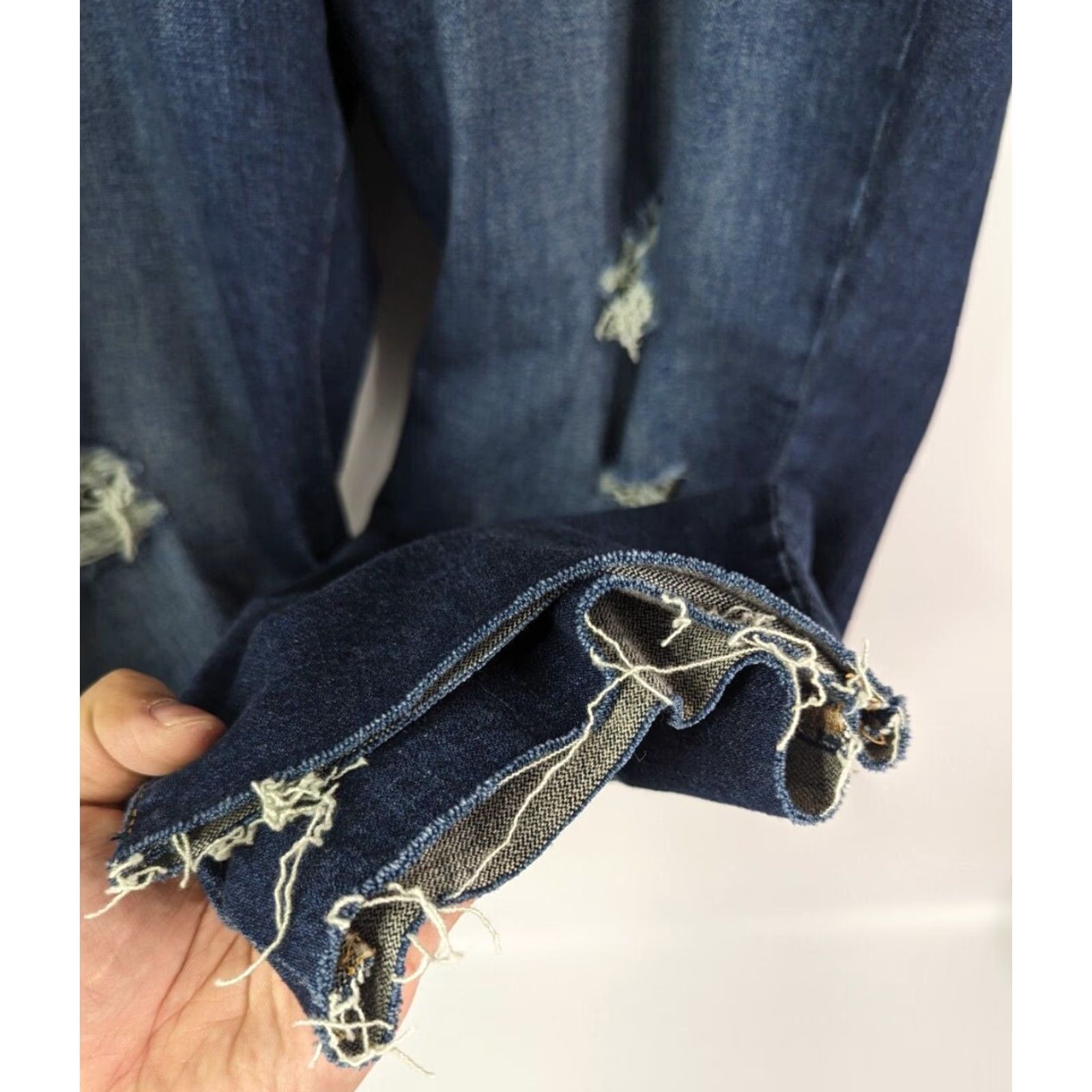 Old Navy Old Navy Jeans Women's Size 24 Distressed Ankle High Rise Raw Hem Denim 5-Pocket Blue Modern Vintage? Size 42" / US 20 - 4 Thumbnail