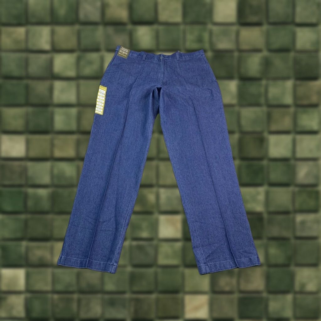 Haggar Haggar Jeans Classic Fit Denim Blue 38x32 NWT Men’s Regular Cotton Blend Stretch Comfort Zip Size US 38 / EU 54 - 1 Thumbnail