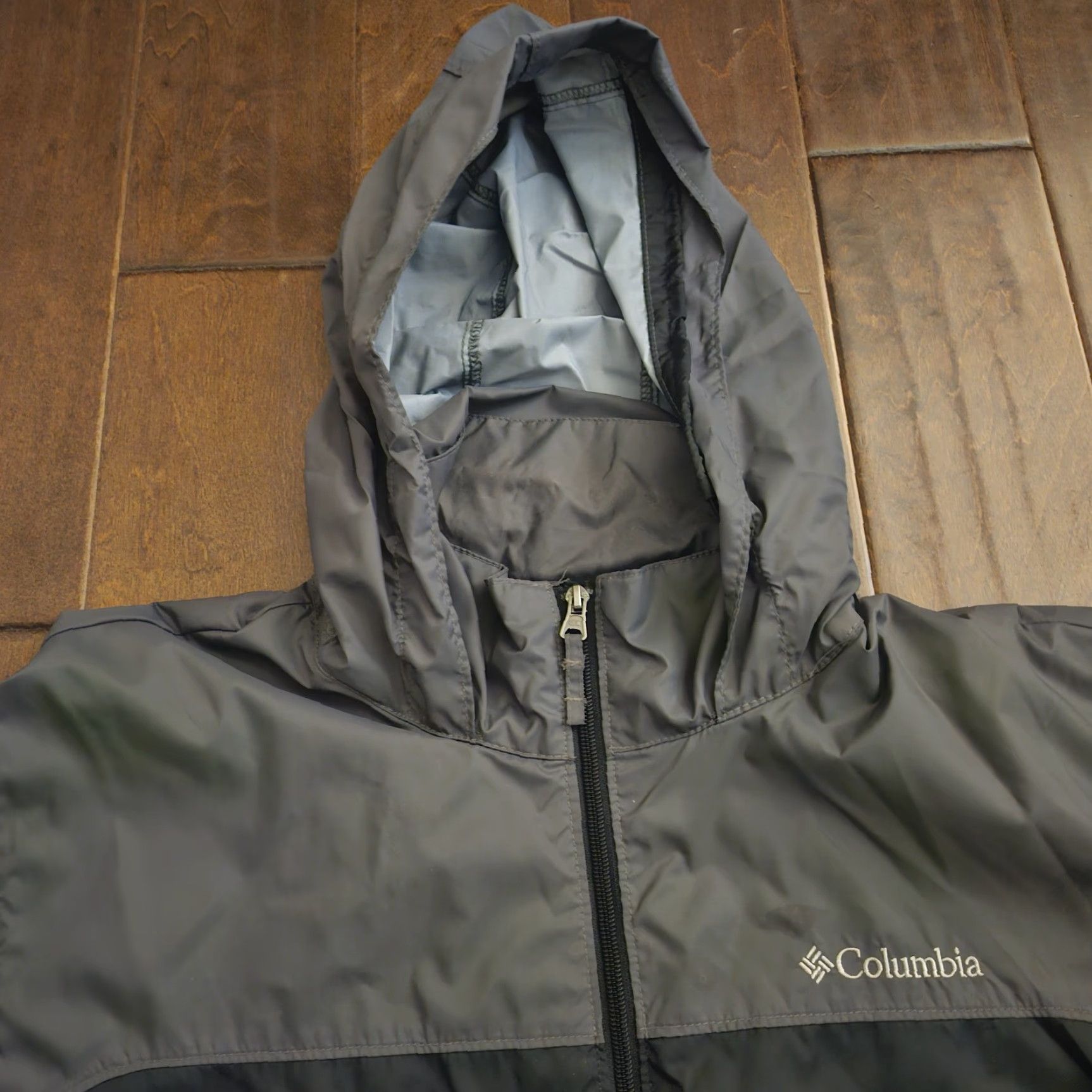 Vintage Columbia Windbreaker Jacket Men XL Hooded Lightweight Black Gray Zip Up Jacket Men XL Windbreaker Size US XL / EU 56 / 4 - 6 Thumbnail