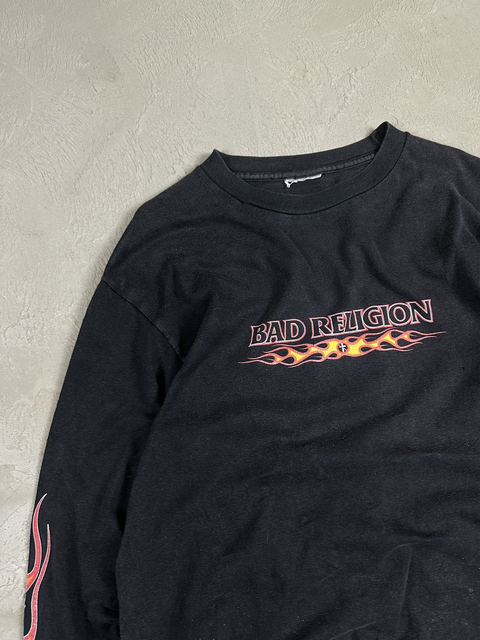 Band Tees 2000s Vintage Bad Religion Flame Rock Band Y2k T-shirt Size US XL / EU 56 / 4 - 7 Thumbnail