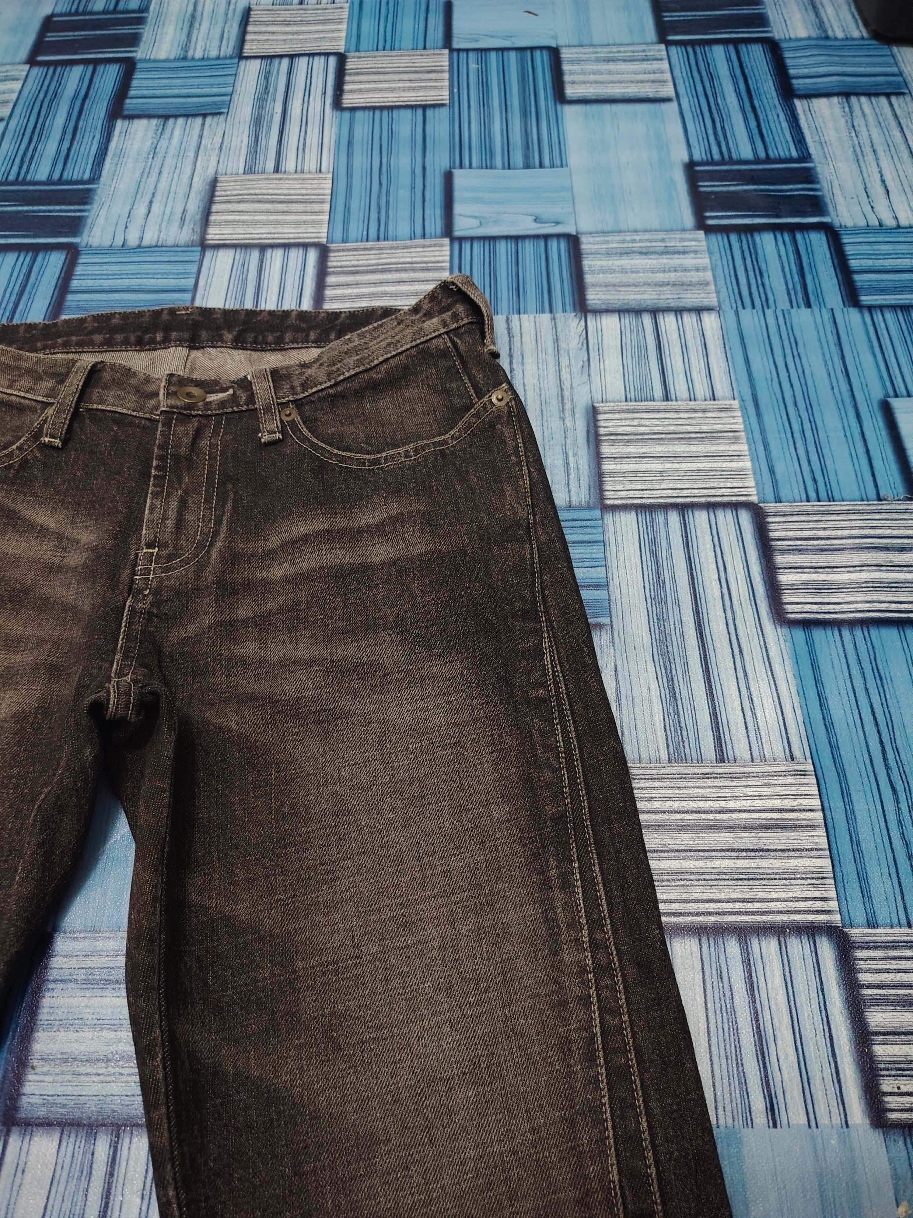 Undercover × Uniqlo Japanese Uniqlo Flare Jeans Distressed Jeans Bootcut Size US 30 / EU 46 - 4 Thumbnail