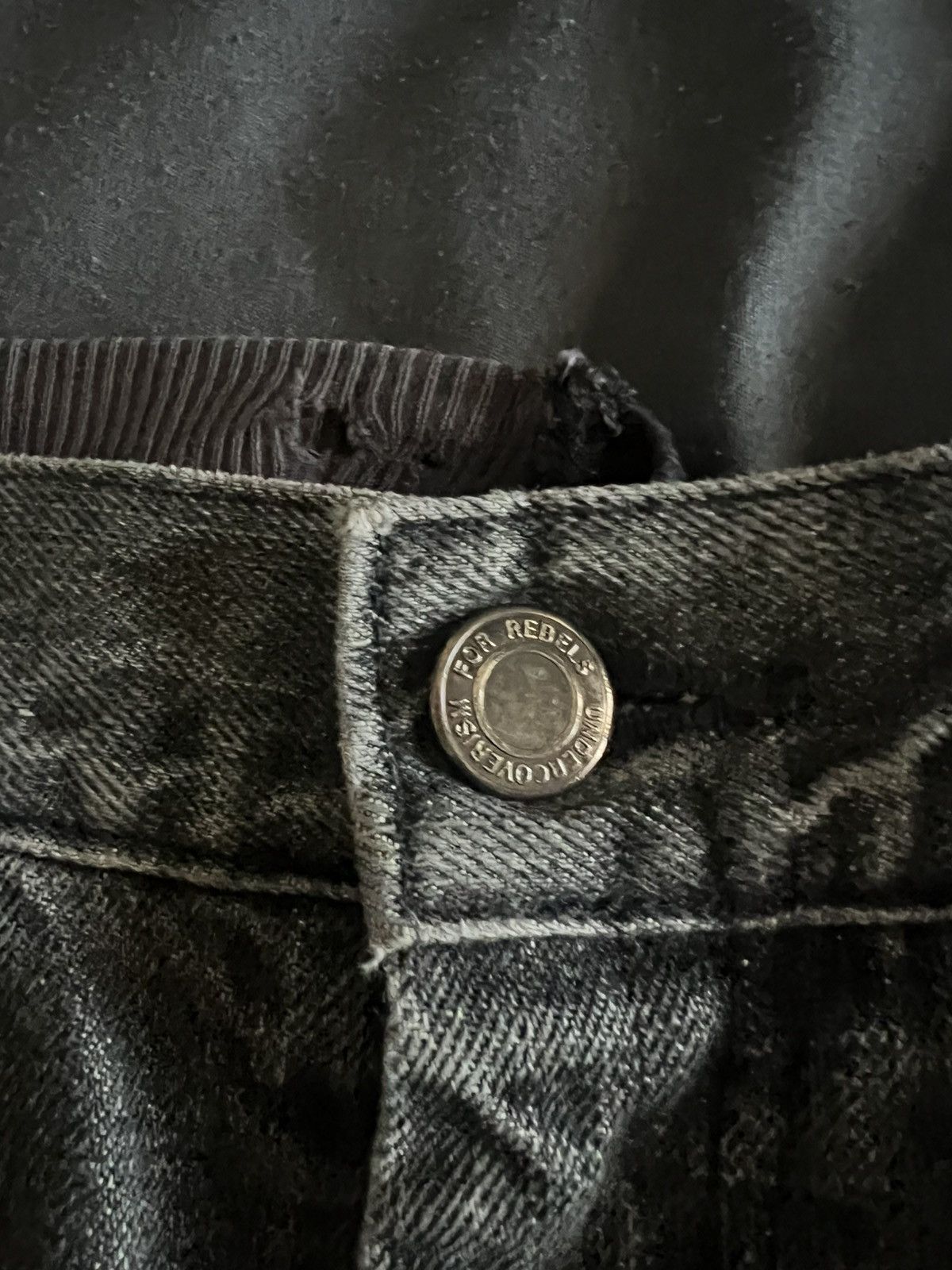 Undercover Undercover “rebel gods” hybrid denim Size US 34 / EU 50 - 3 Thumbnail