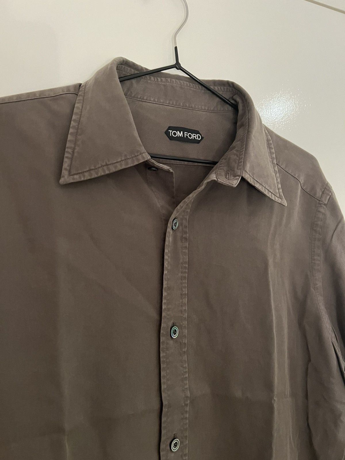 Tom Ford TOM FORD Long Sleeves Brown Shirt 15.3/4 40 100% LYOCELL Size US M / EU 48-50 / 2 - 3 Thumbnail
