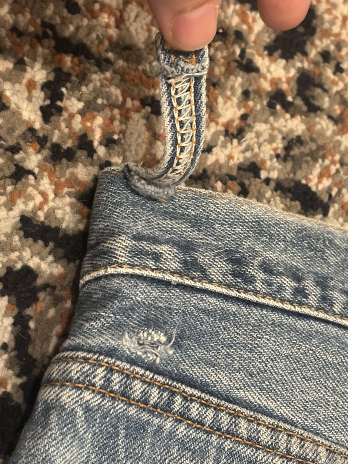 Levi's 1980s Levi's 501xx Distressed Light Wash Blue Jeans 32 x 30 Size US 32 / EU 48 - 16 Thumbnail