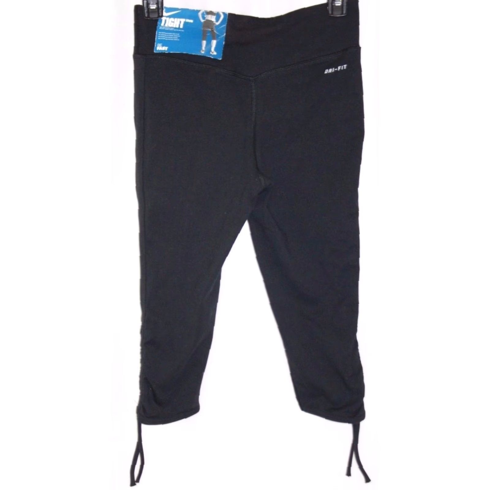 Nike Womens Nike Capri Pants Dri Fit Tight 432106 010 Black Pants XS Womens Nike Capri Dri Fit Tight Style 432106 010 Black Women Size 26" / US 2 / IT 38 - 2 Thumbnail