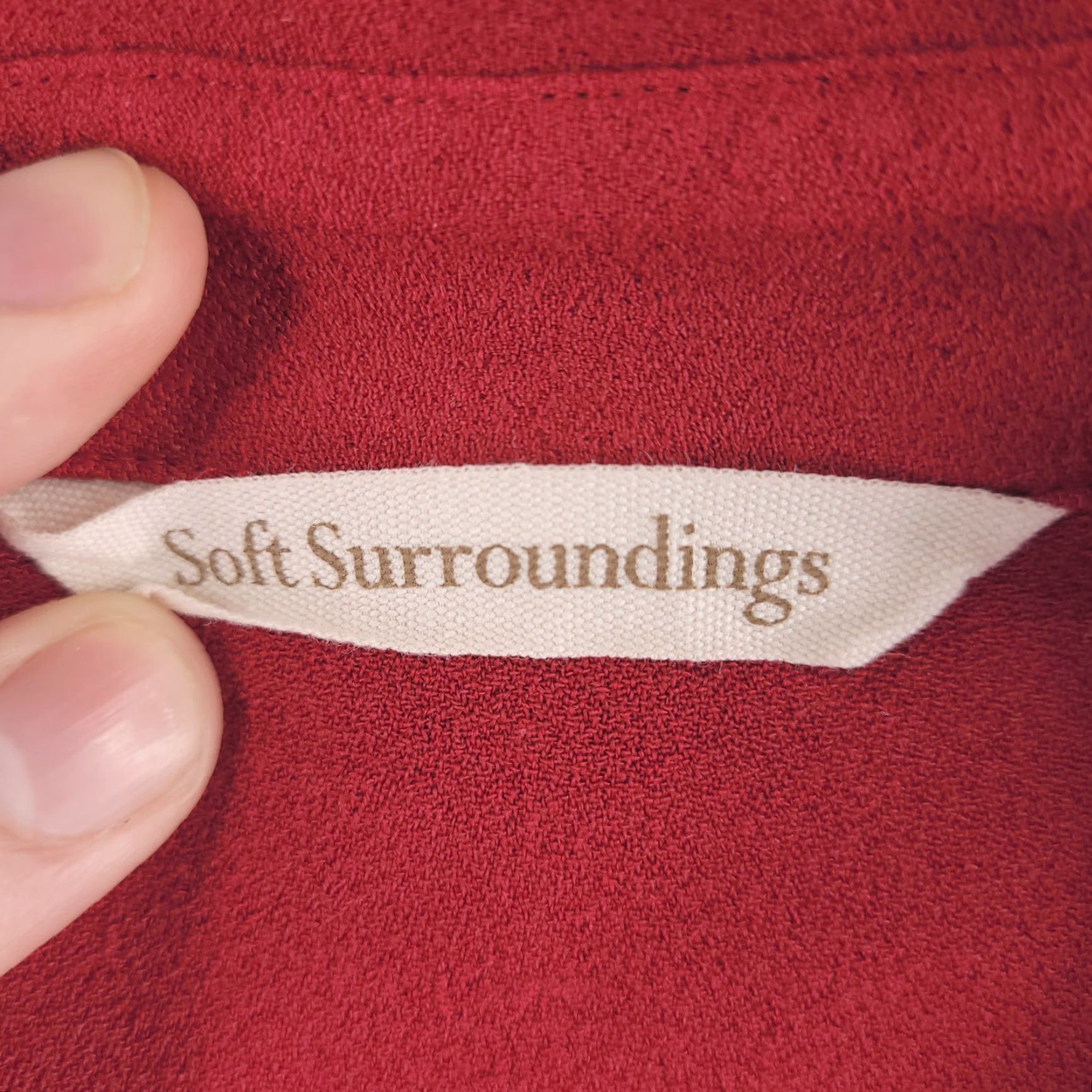 Soft Surroundings Soft Surroundings Blouse Shirt Womens Size 3X Burgundy Red Rayon Button Collared Long Sleeve Ruffle Cuffs Size XXL / US 16-18 / IT 52-54 - 3 Thumbnail