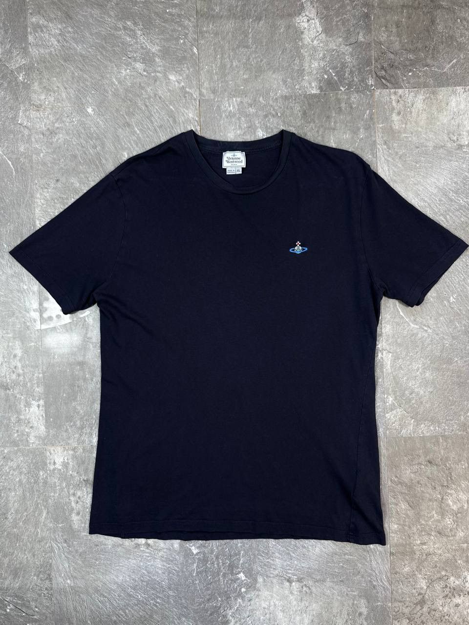 Vivienne Westwood Vivienne Westwood Vintage Logo Orb T-Shirt Men Size XL Blue Size US XL / EU 56 / 4 - 1 Thumbnail