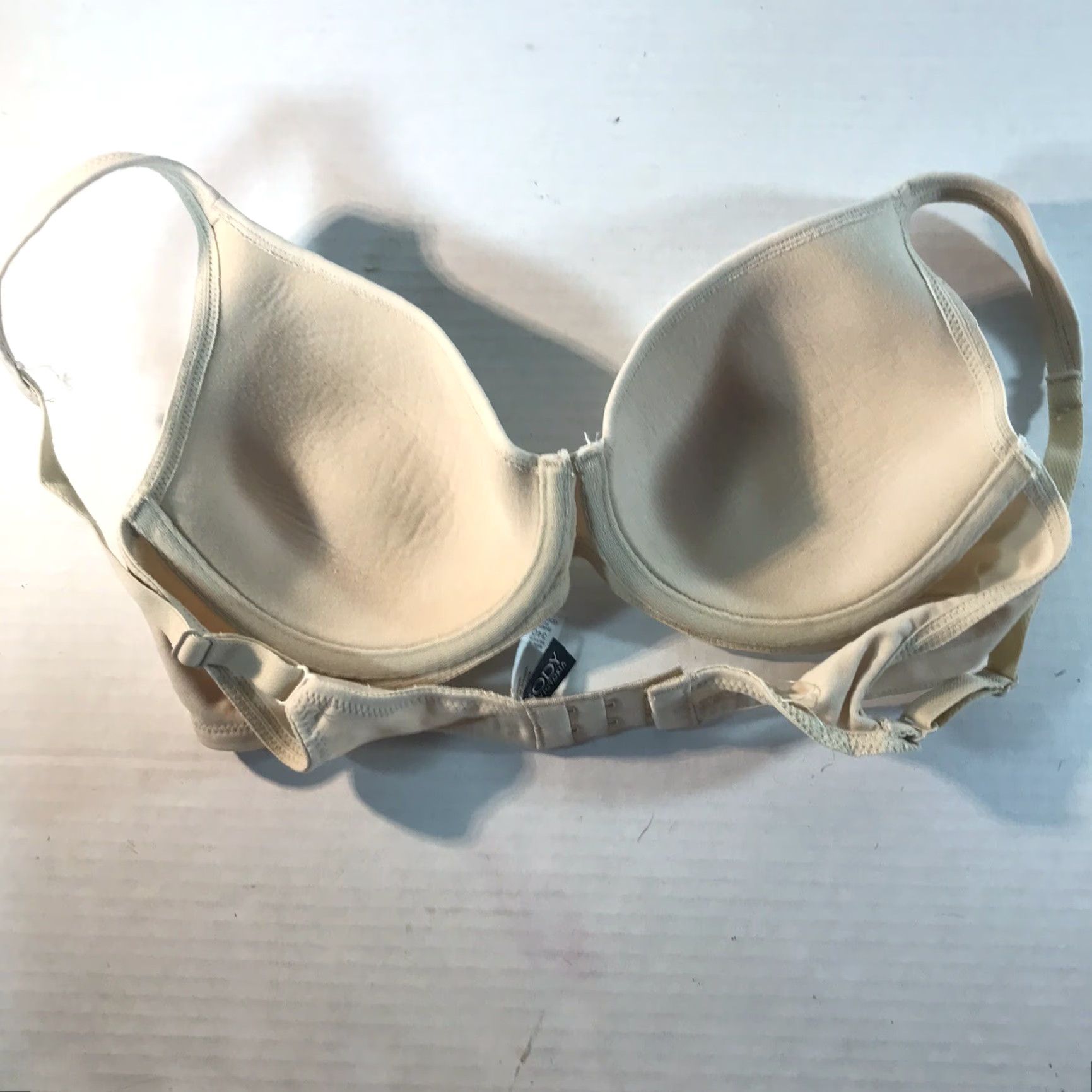 Vintage Body by Victoria Push Up Bra Womens Size 34C Ivory Solid Underwired Size ONE SIZE - 2 Thumbnail