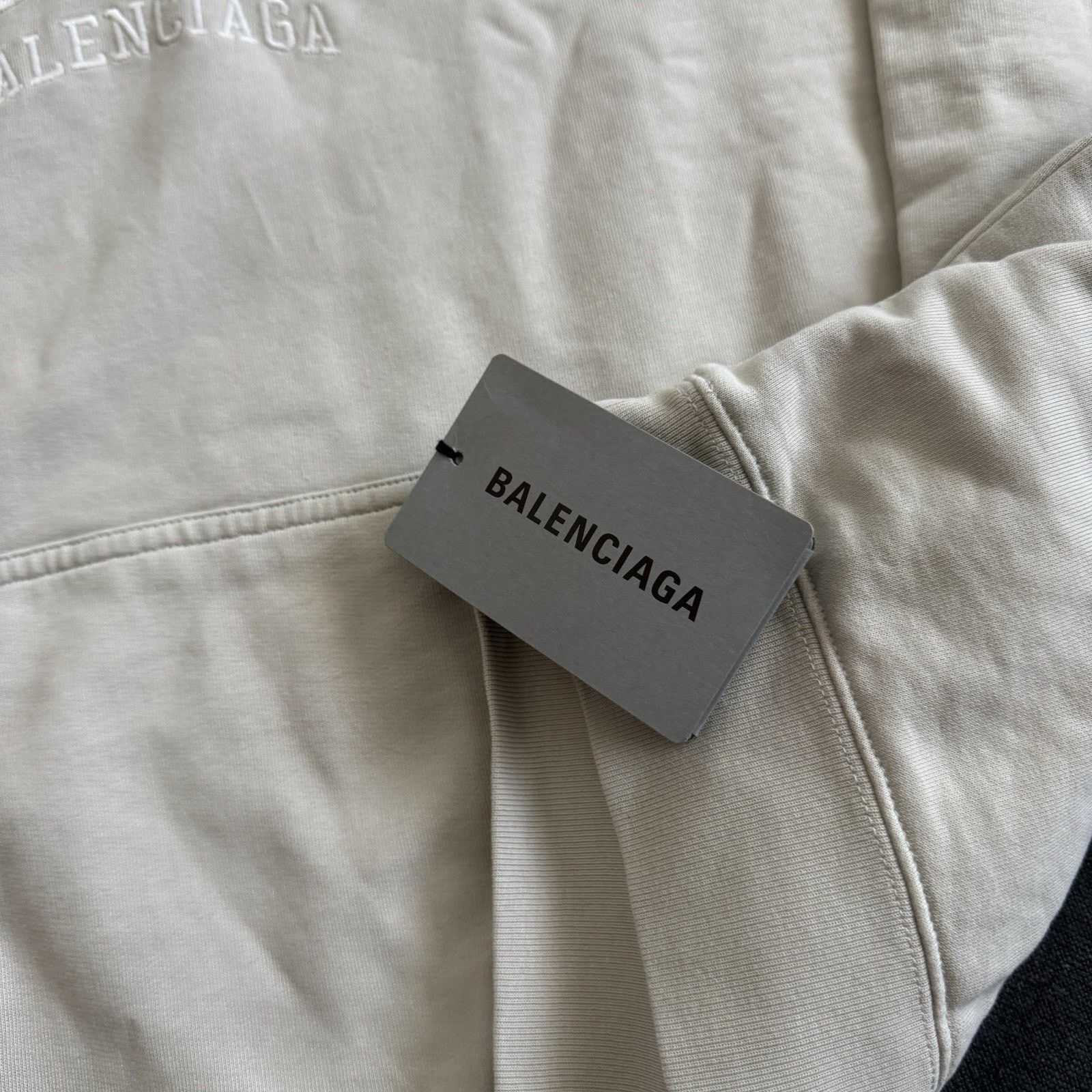Balenciaga 2022 Balenciaga Miami Cities Pullover Hoodie Sweatshirt Sz 1 Size US S / EU 44-46 / 1 - 3 Thumbnail