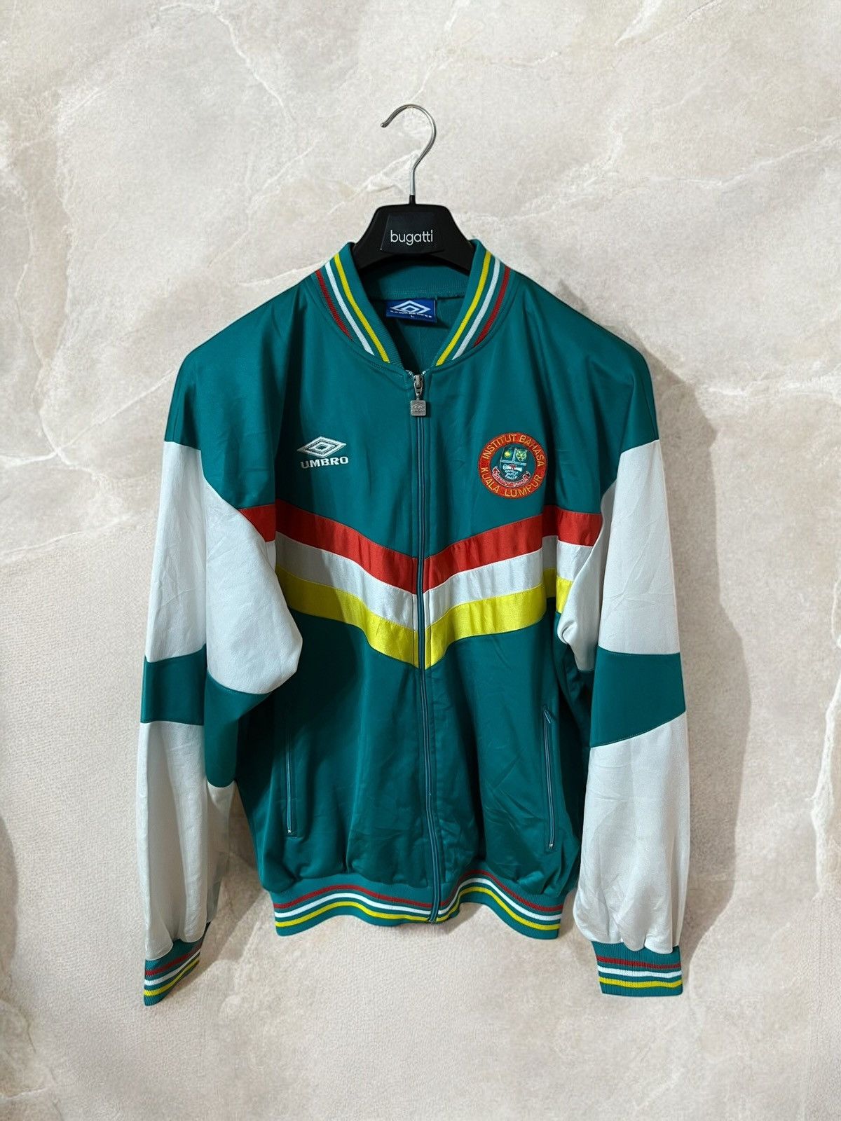Umbro × Vintage OFFER! UMBRO Soccer MALAYSIA Kuala Lumpur TRACK JACKET ZIP Size US L / EU 52-54 / 3 - 1 Thumbnail