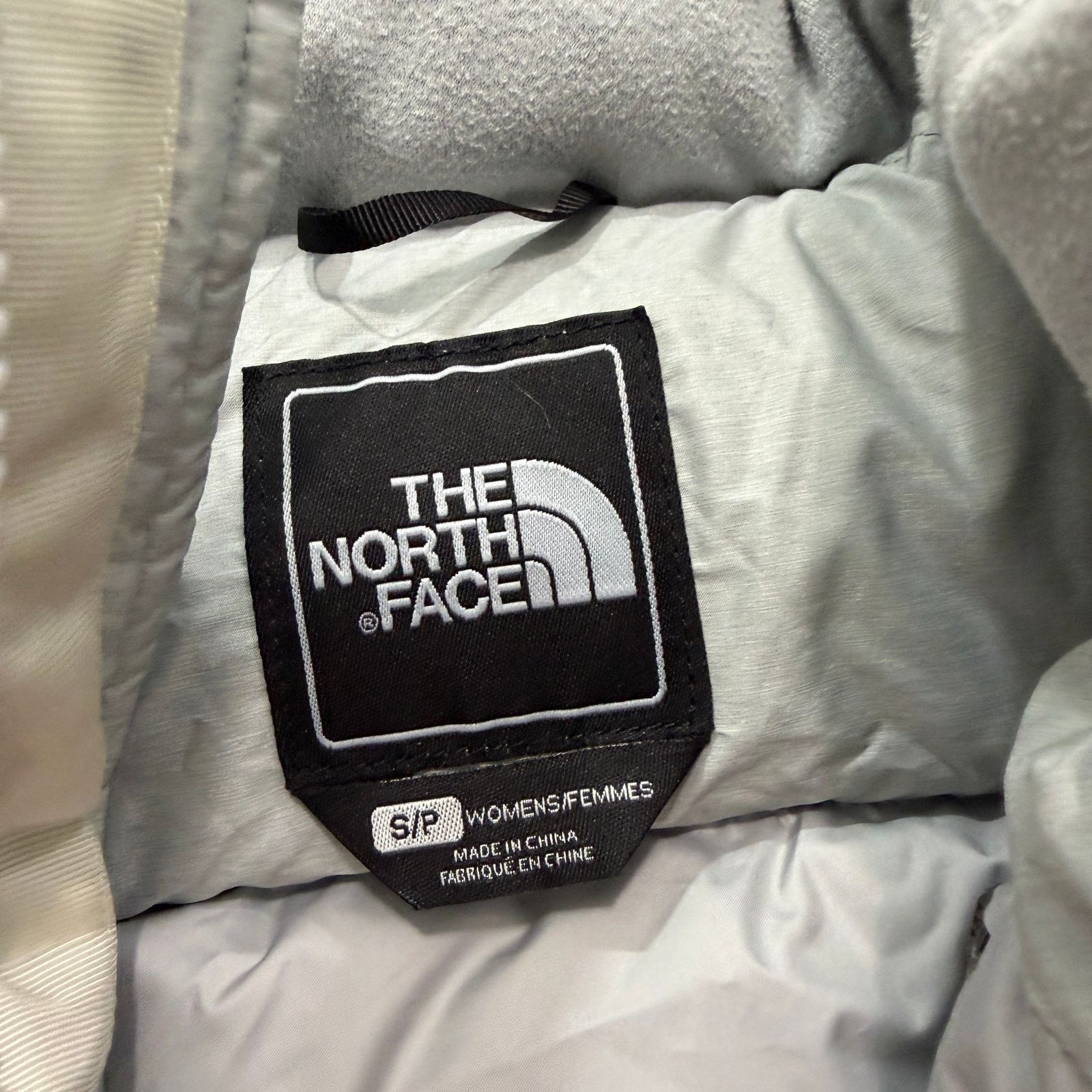 The North Face The North Face 700 Down Puffer Jacket Women's Small Gray Size S / US 4 / IT 40 - 5 Thumbnail