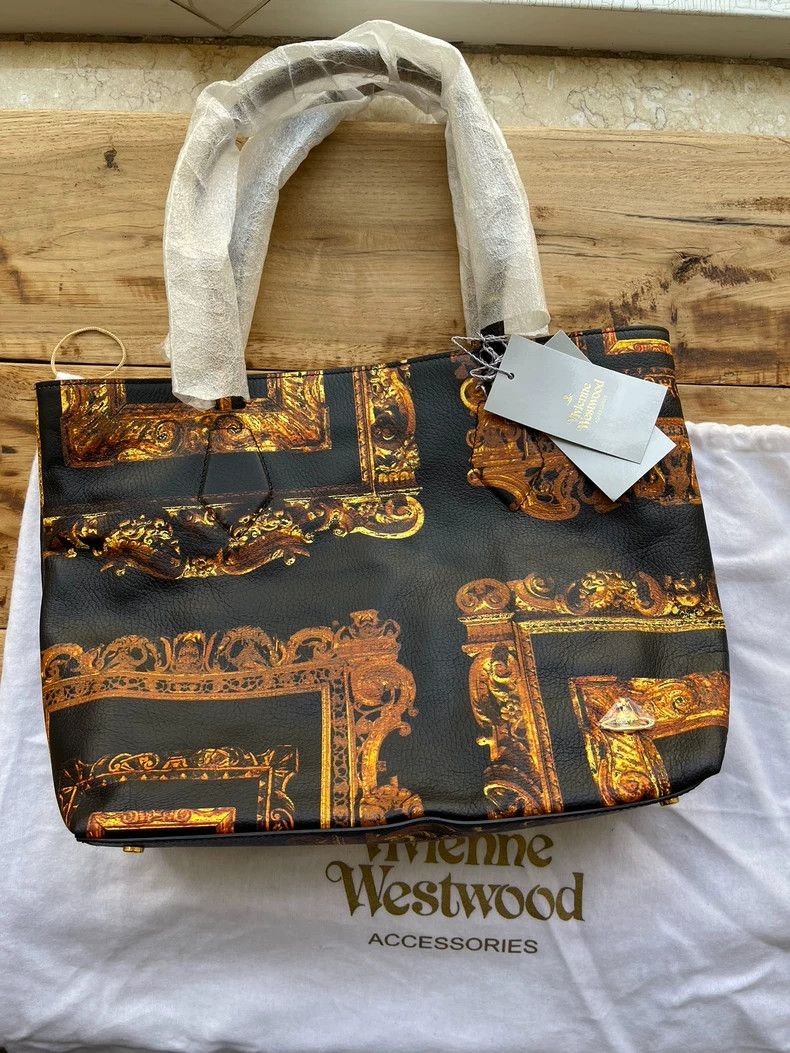 Other Vivienne Westwood size os Oil print pattern totes Size ONE SIZE - 1 Thumbnail